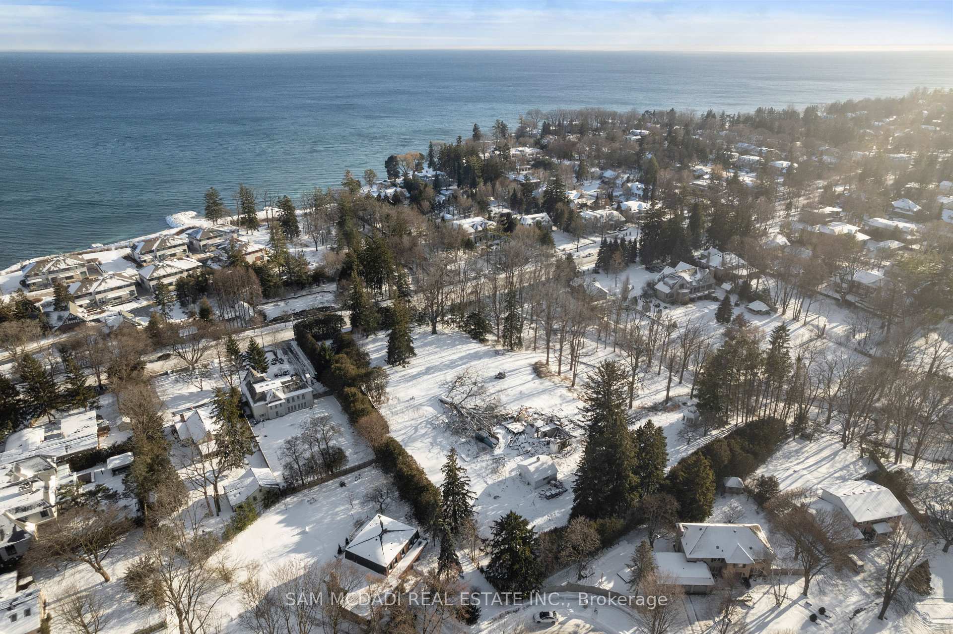 1475 Lakeshore Road E
