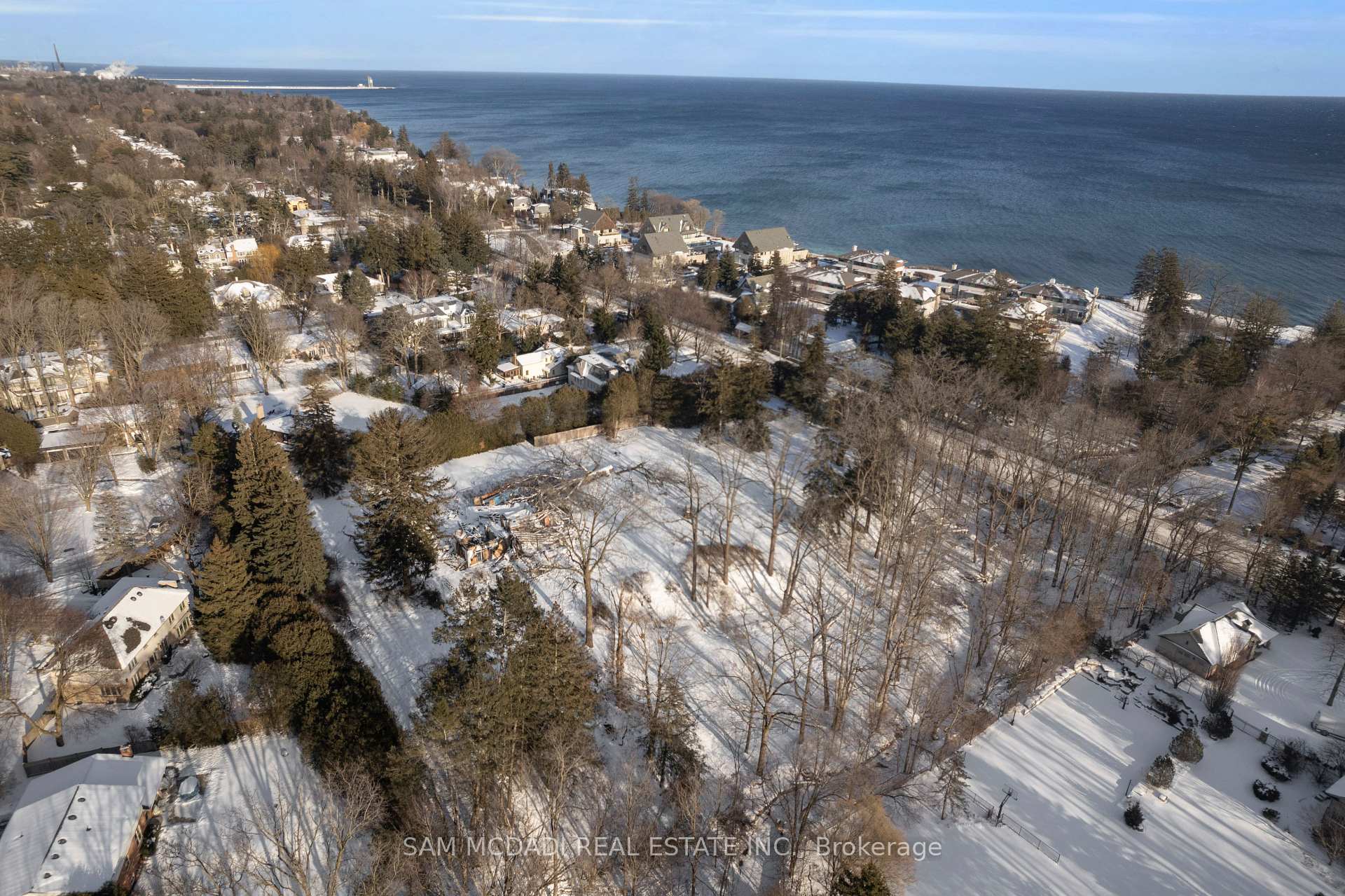 1475 Lakeshore Road E