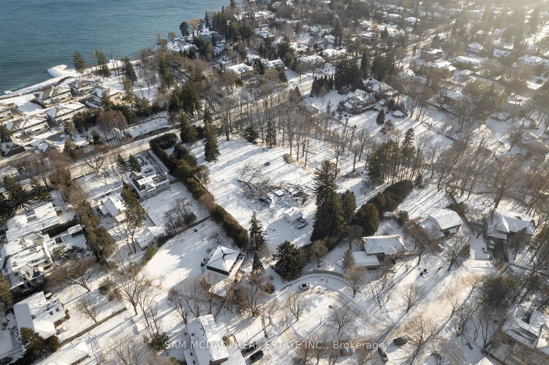 1475 Lakeshore Road E