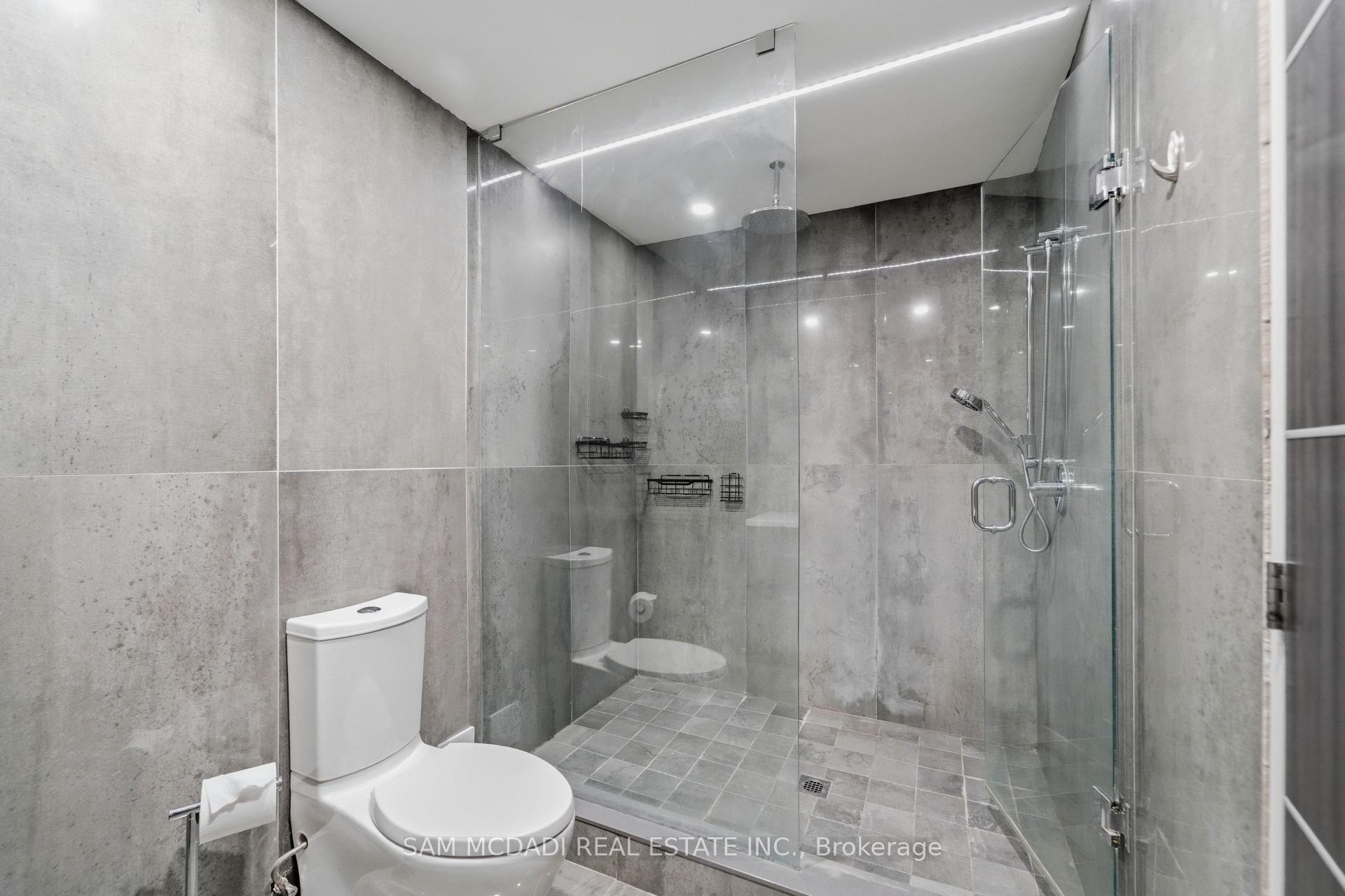 5481 Middleport Crescent