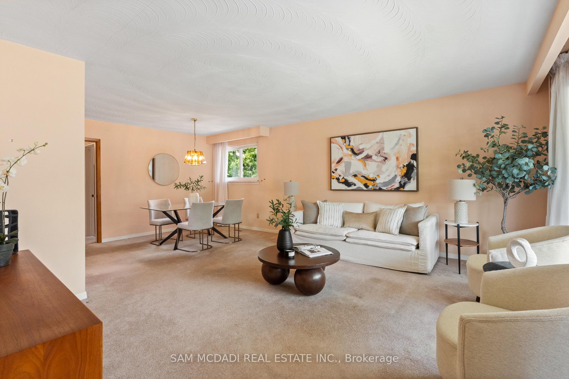 757 Netherton Crescent