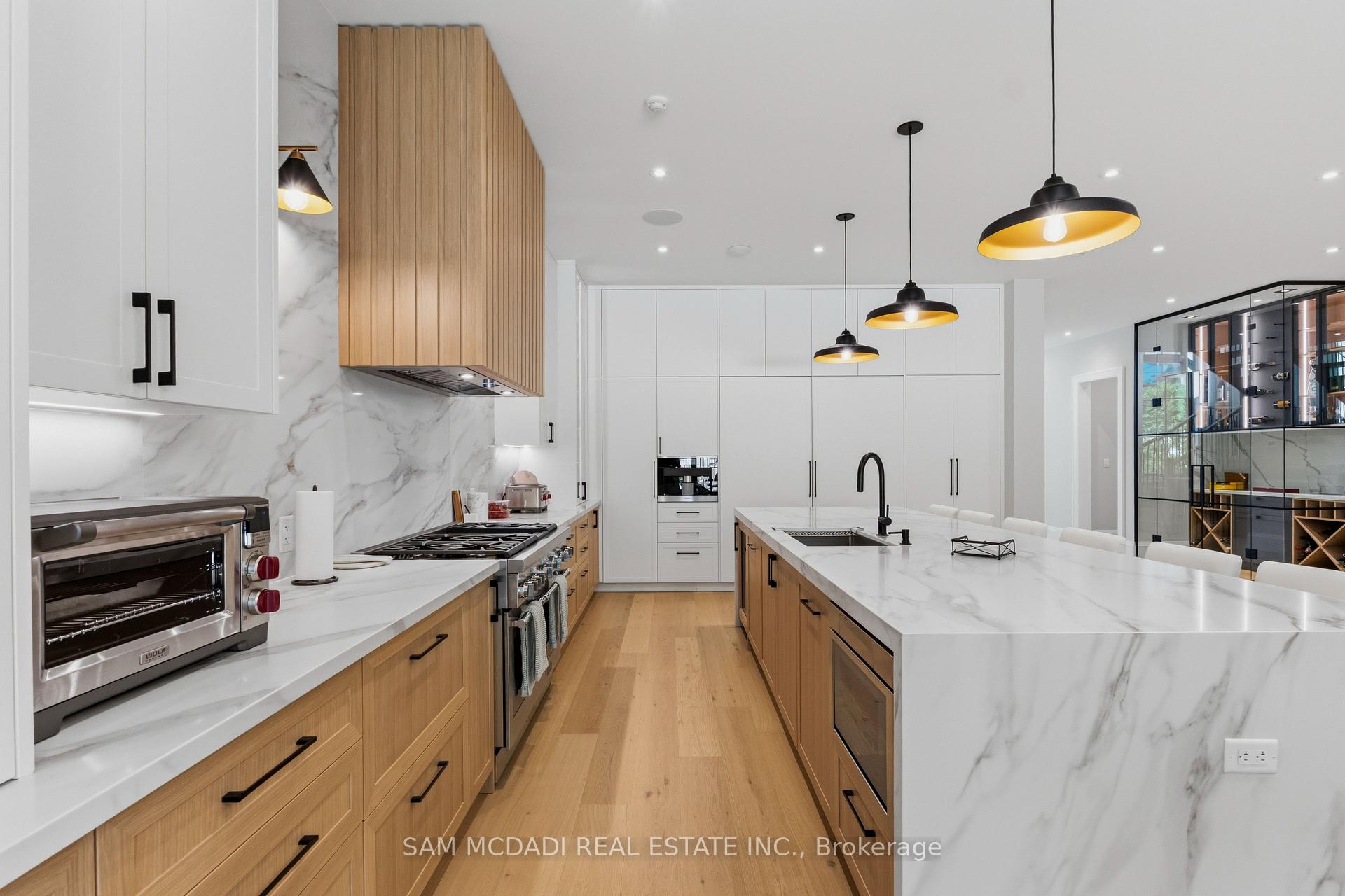 899 Danforth Place