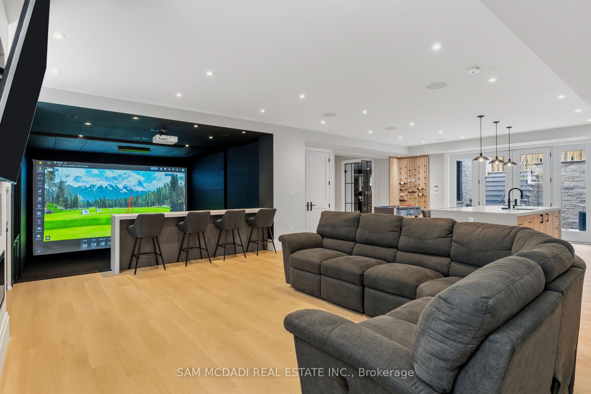 899 Danforth Place