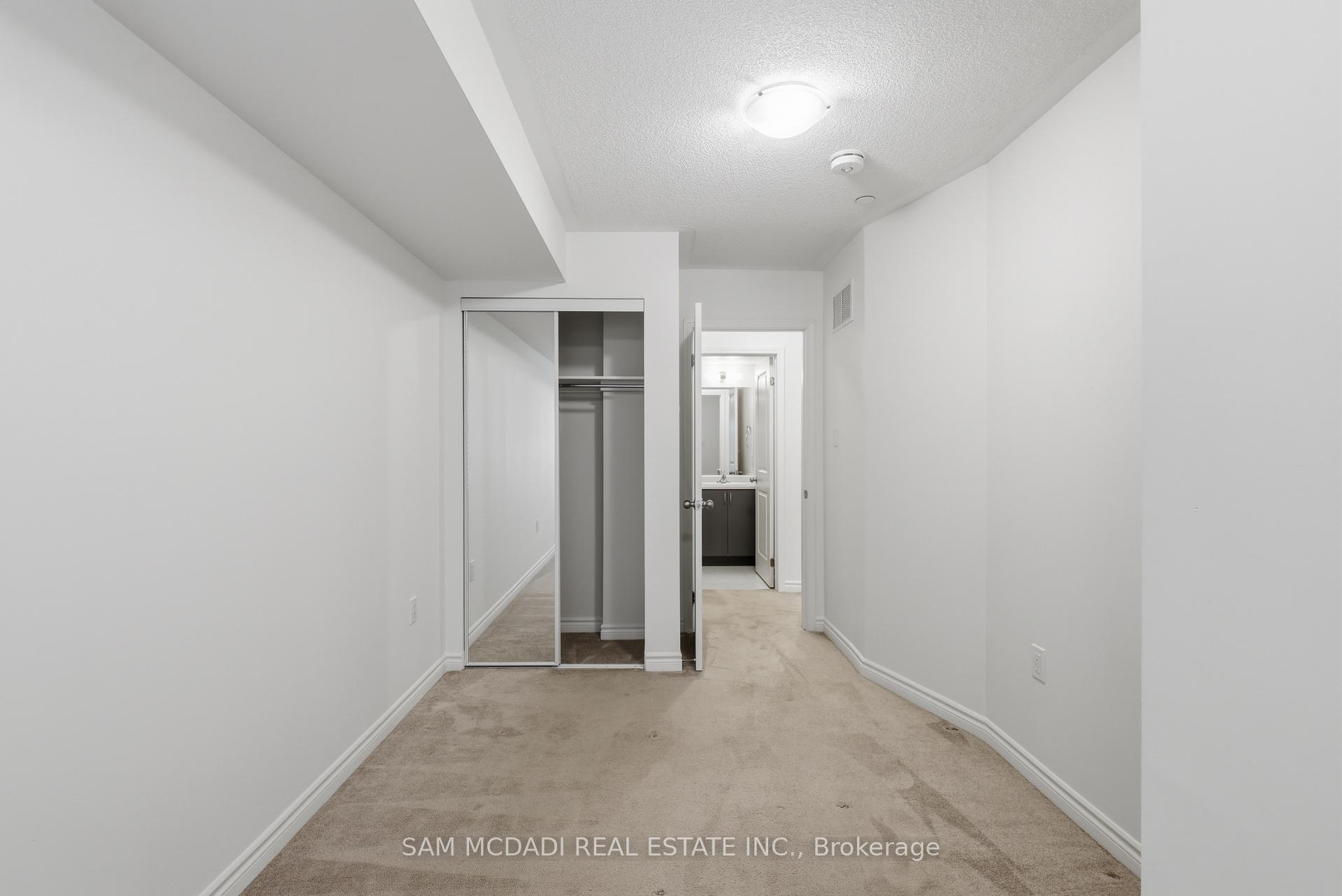 2285 Mcnab Lane 6