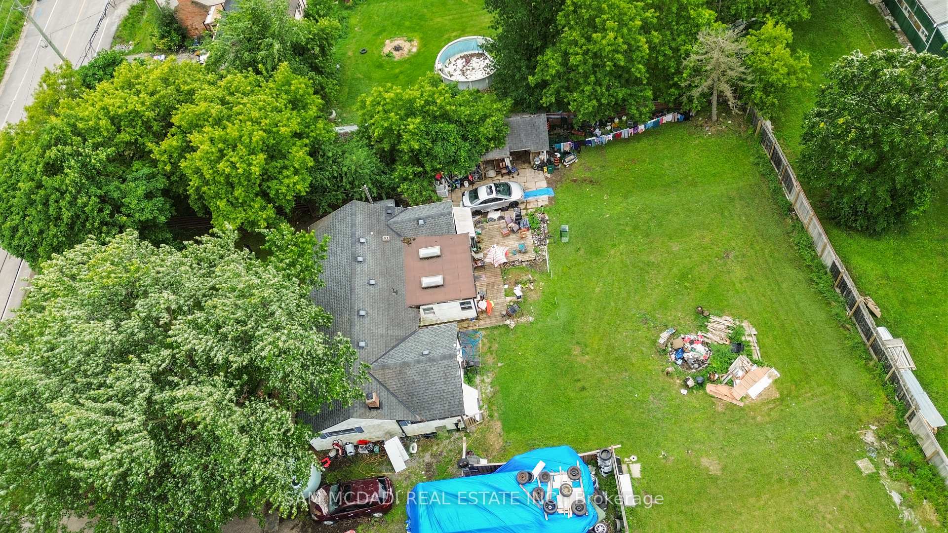 10043 Britannia Road