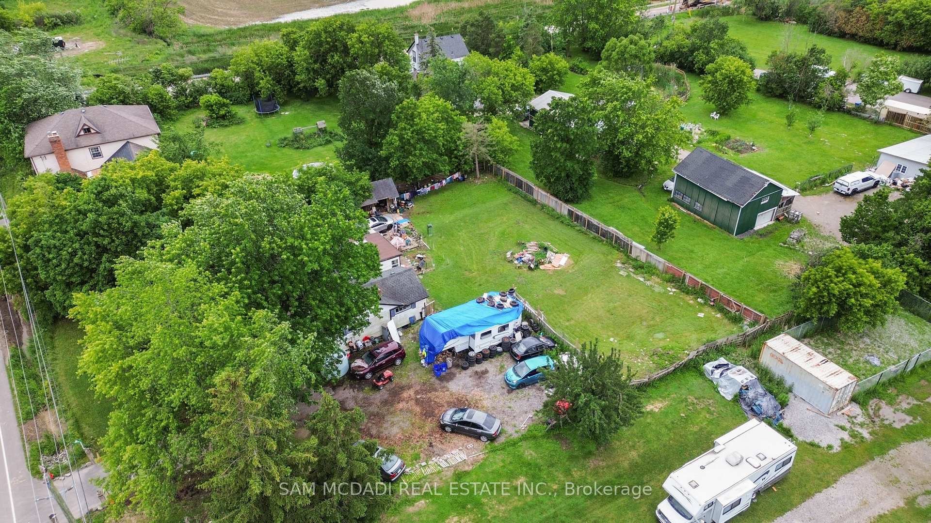 10043 Britannia Road