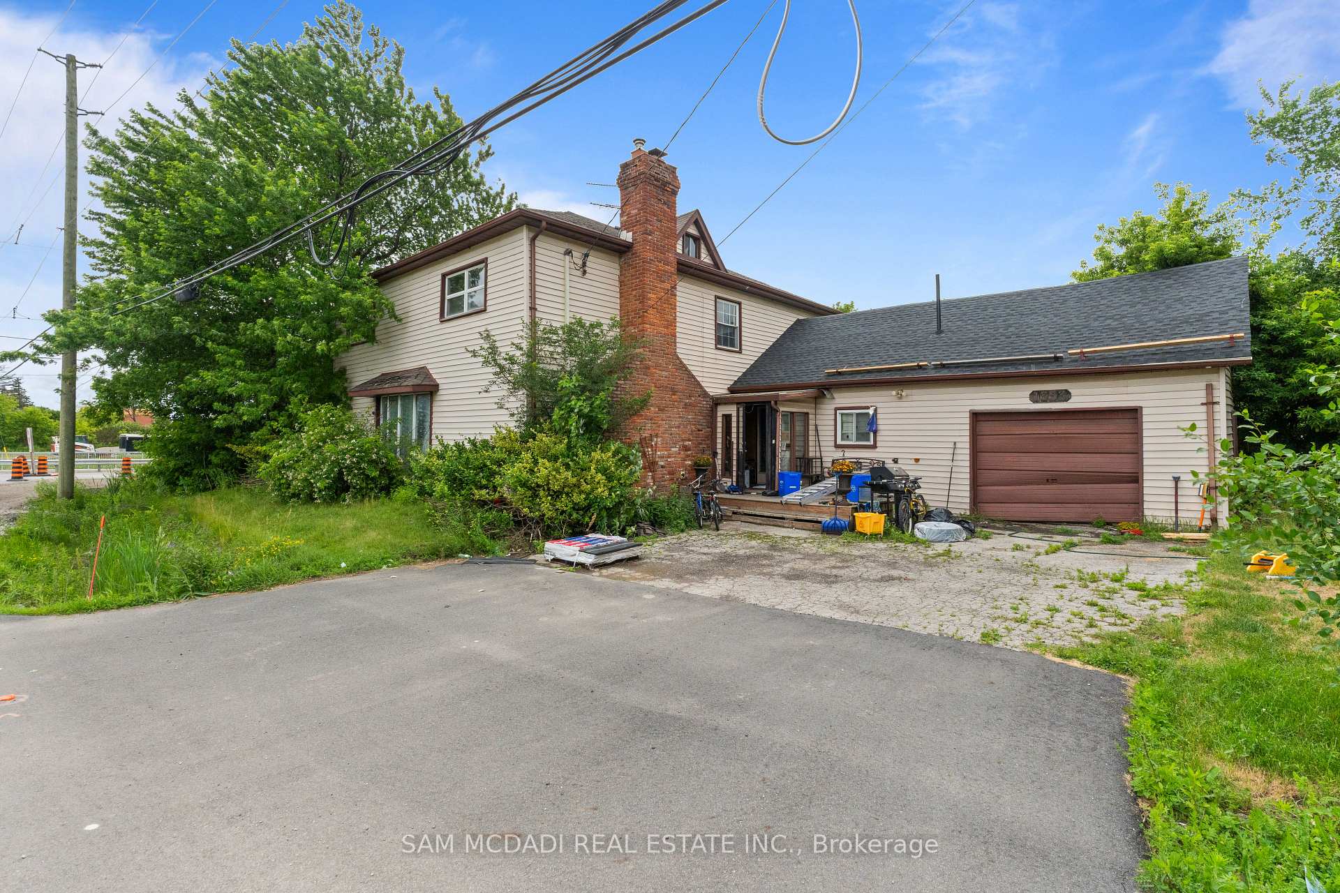 10025 Britannia Road