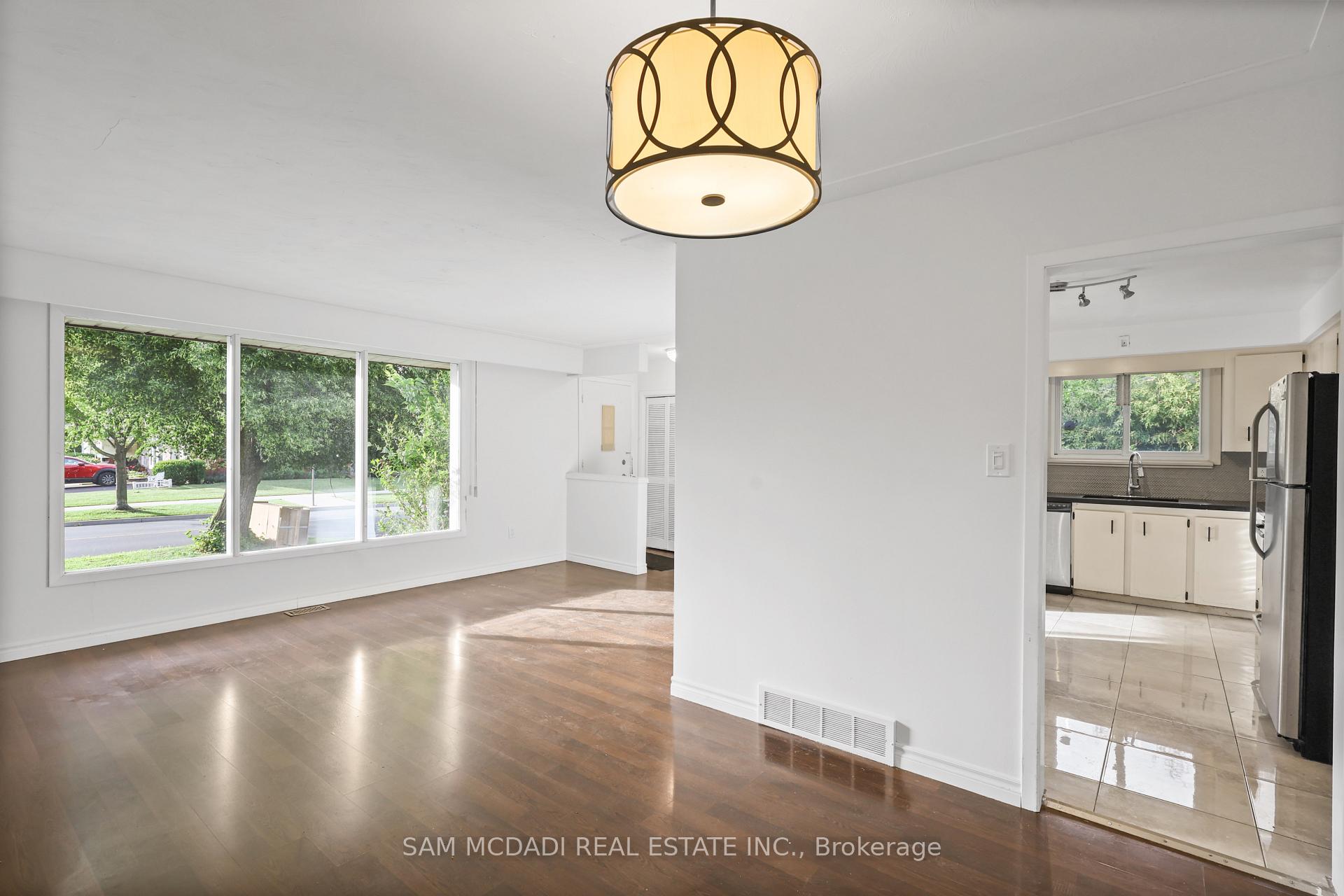 3456 Rexway Drive