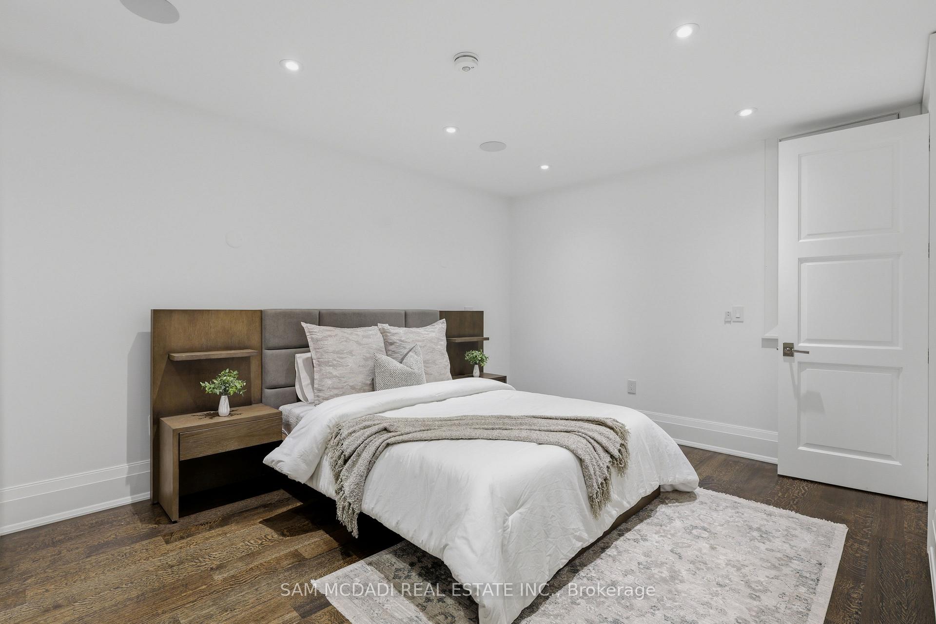 1342 Nocturne Court