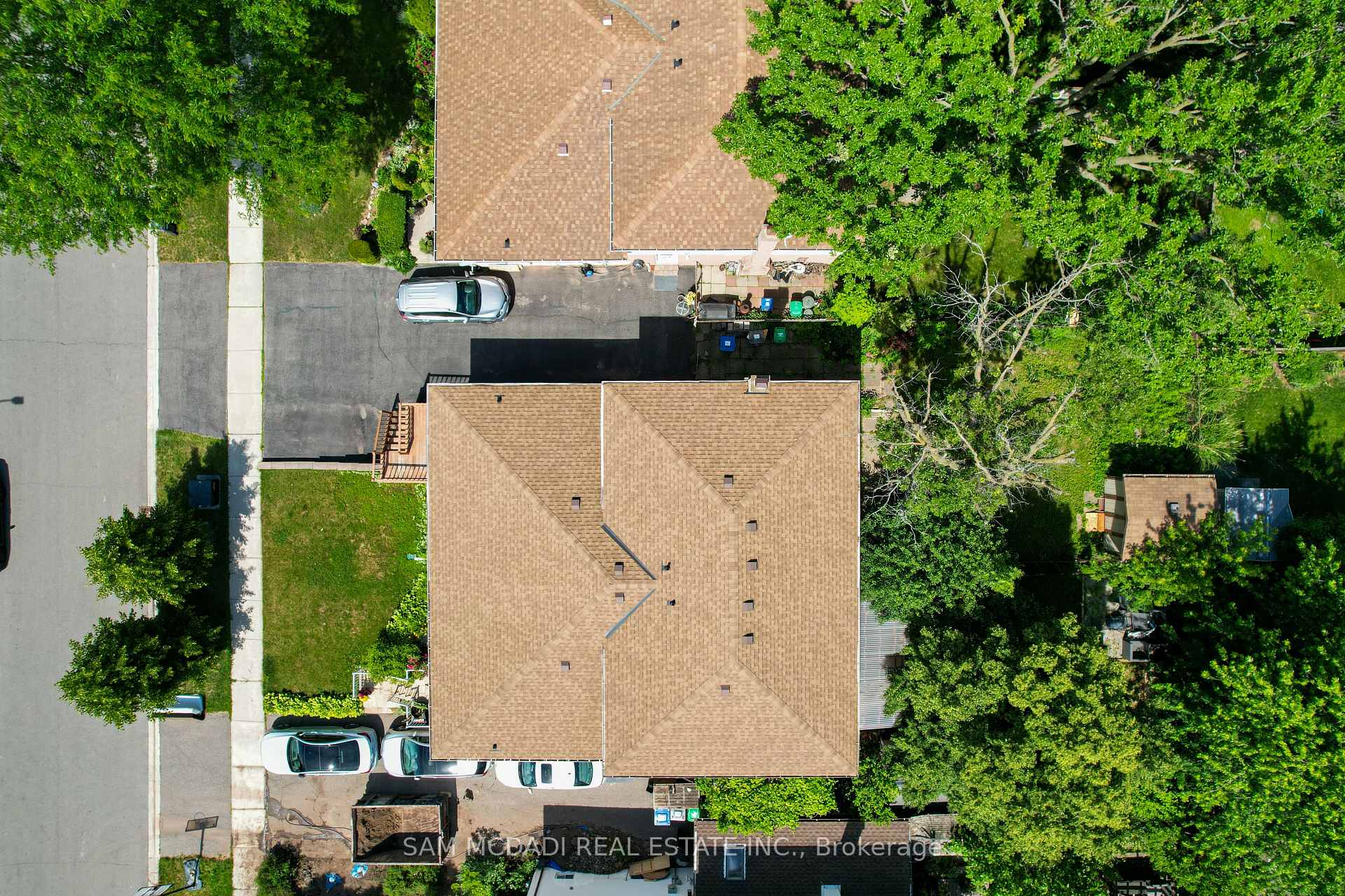 2644 Altadena Court