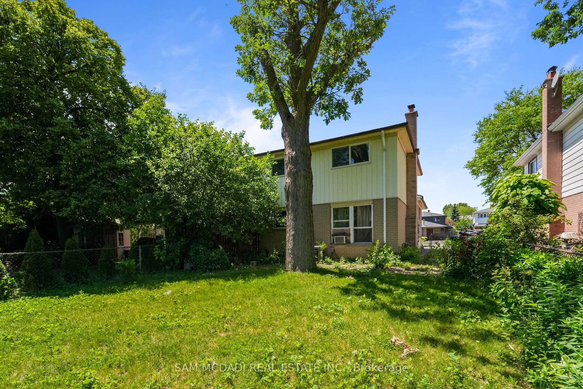 2644 Altadena Court