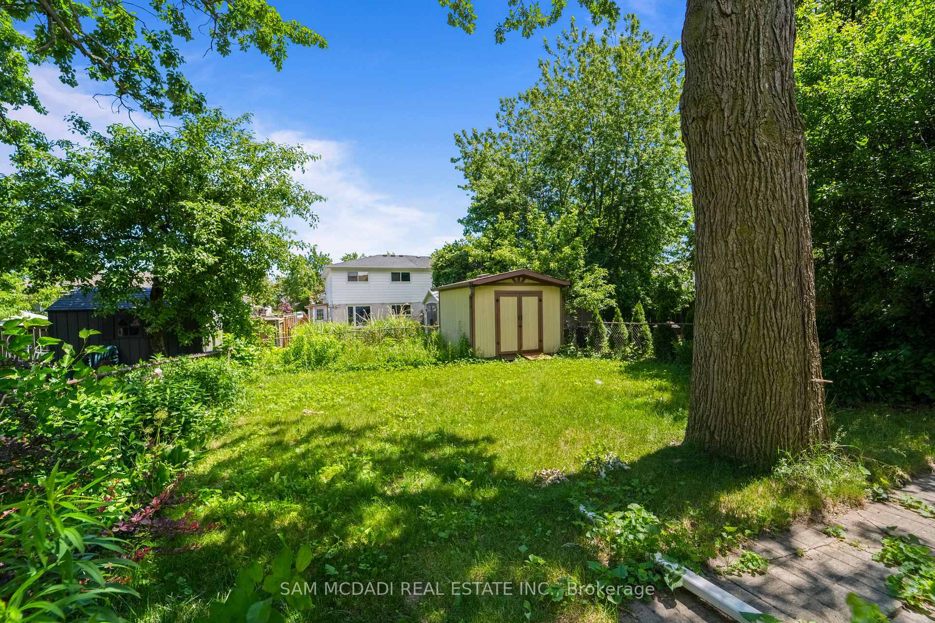 2644 Altadena Court
