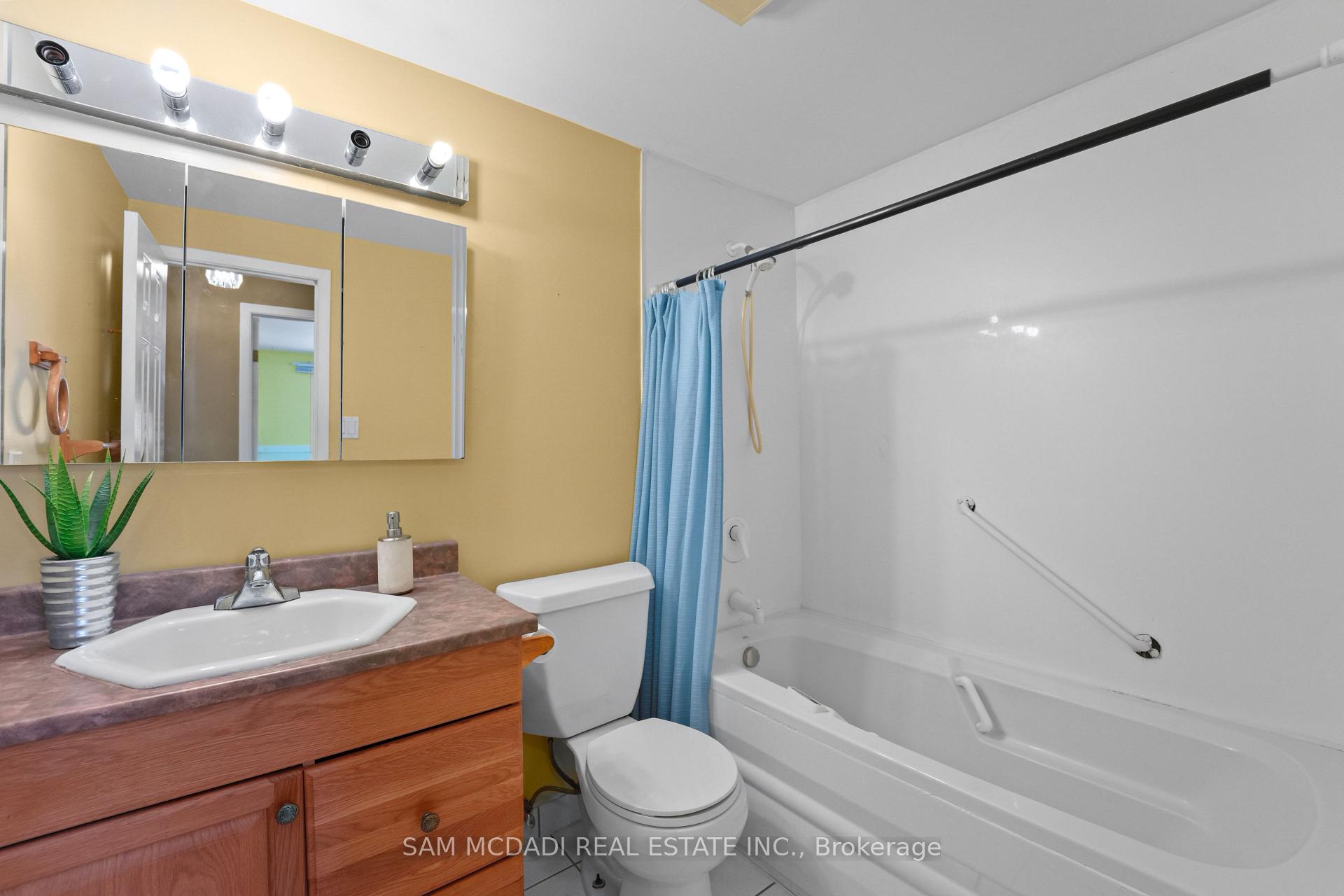 2644 Altadena Court