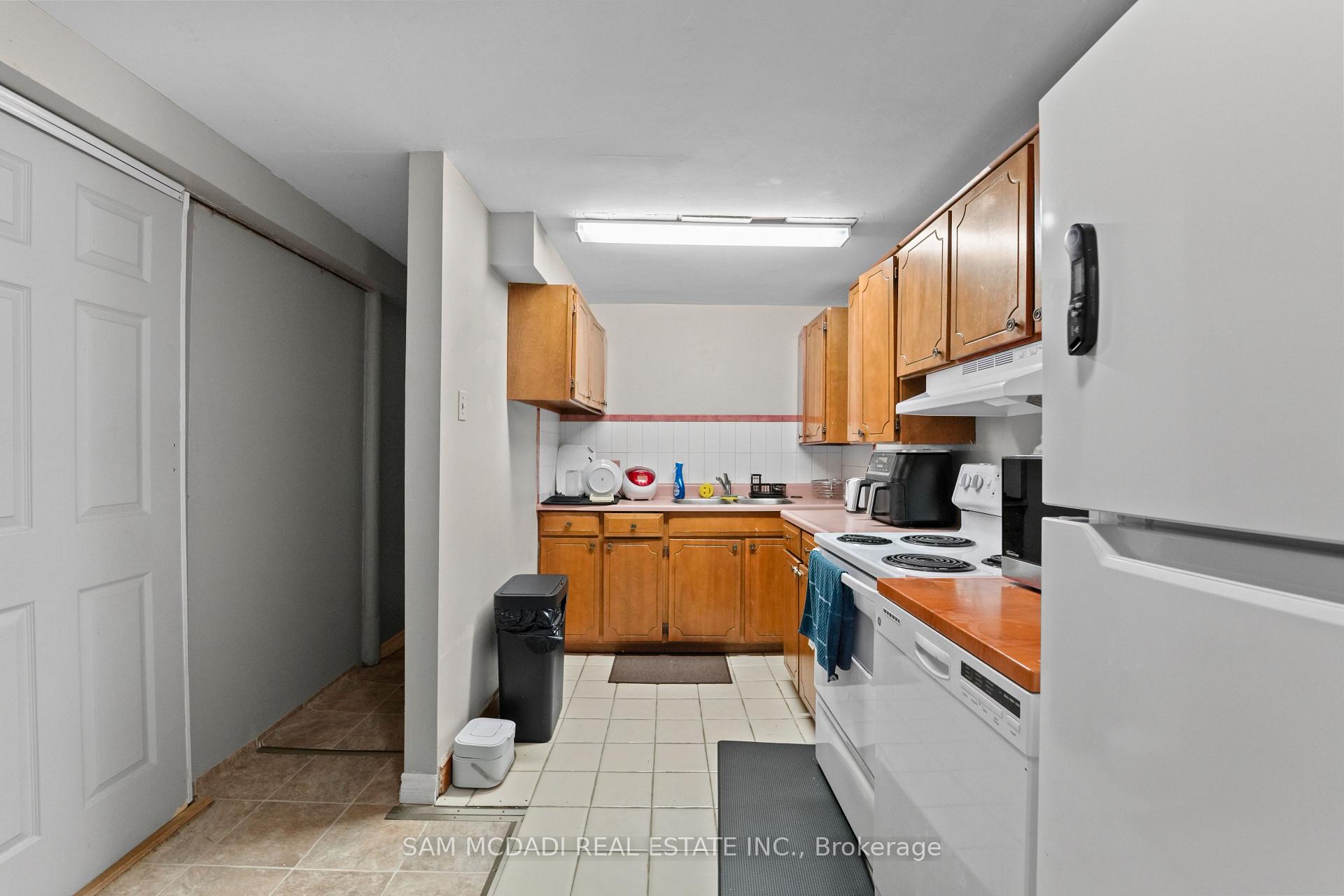 2644 Altadena Court