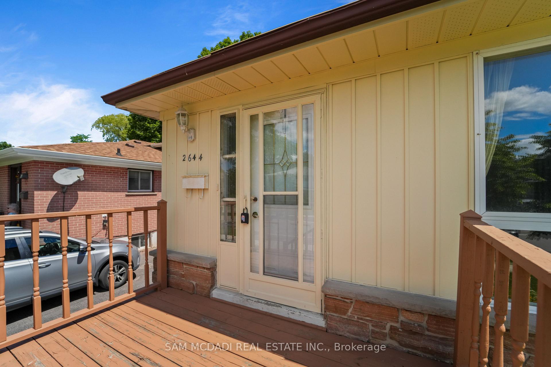 2644 Altadena Court