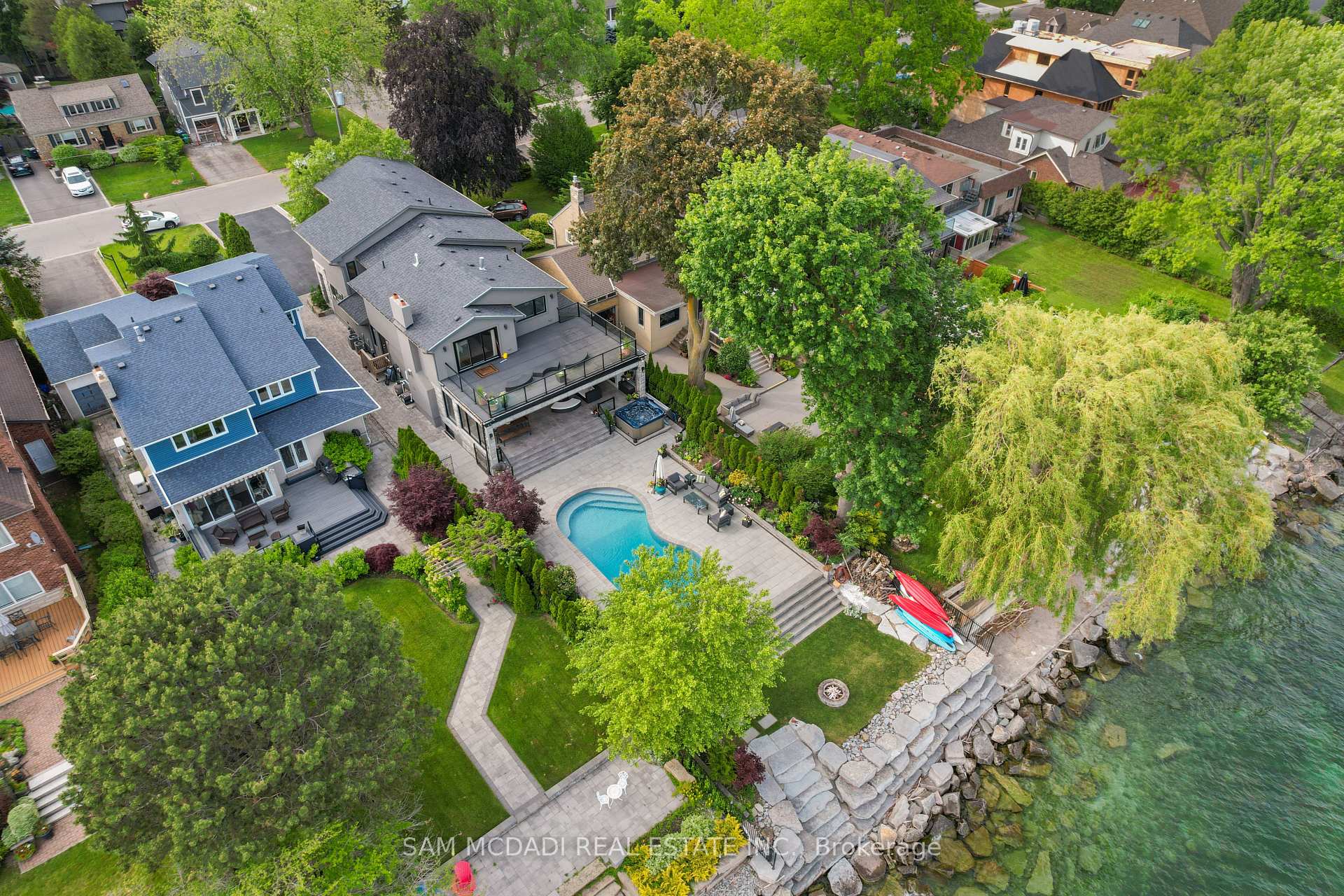 102 Cumberland Drive