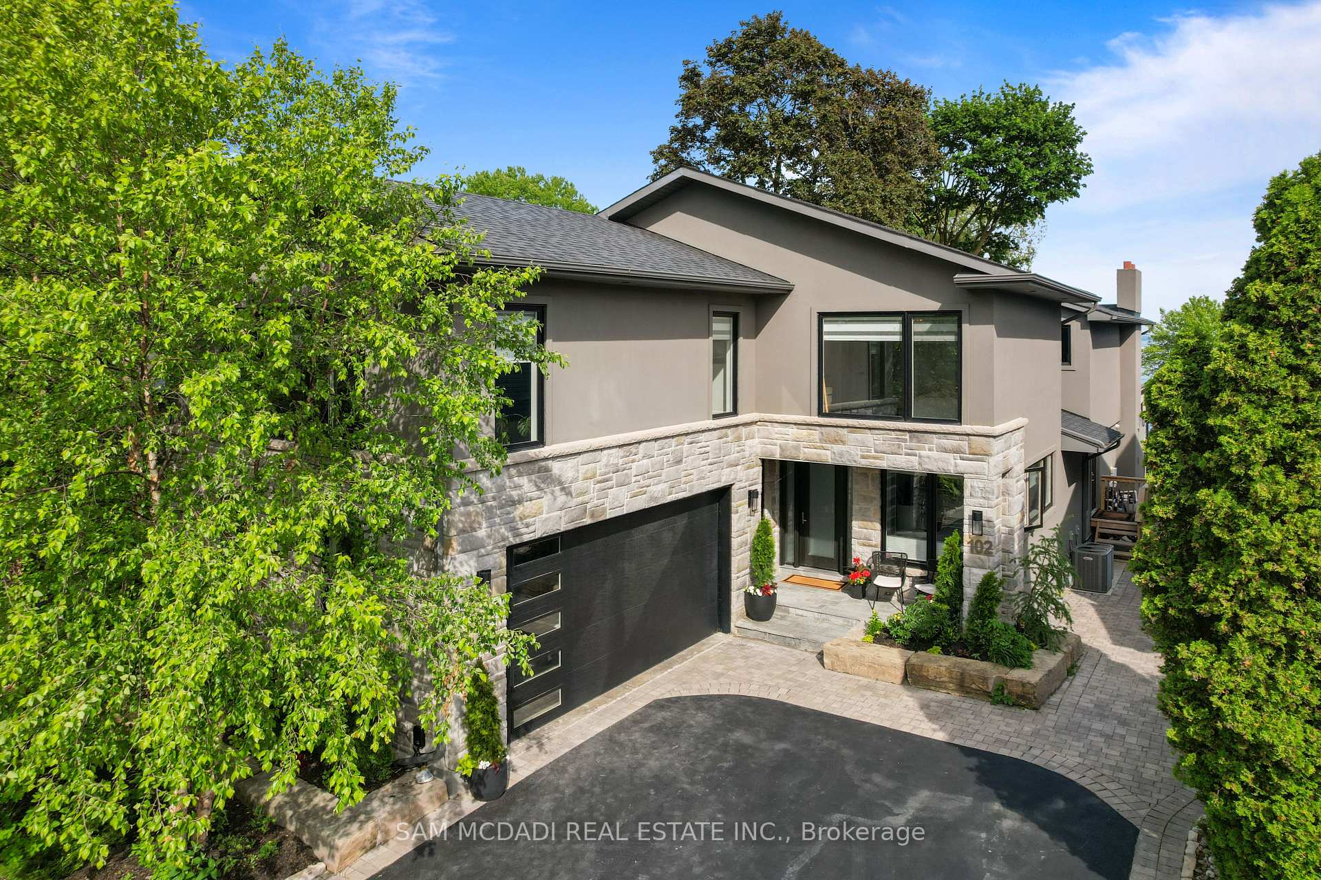 102 Cumberland Drive