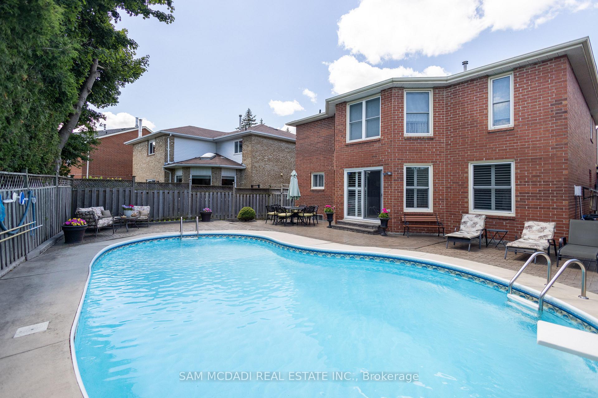 69 Parkside Drive