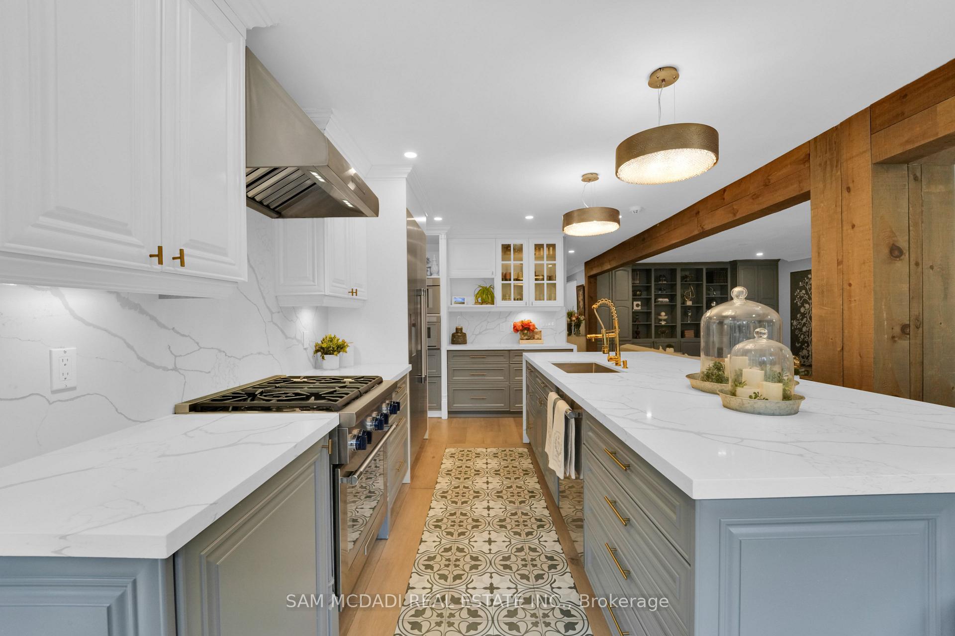 807 Indian Road