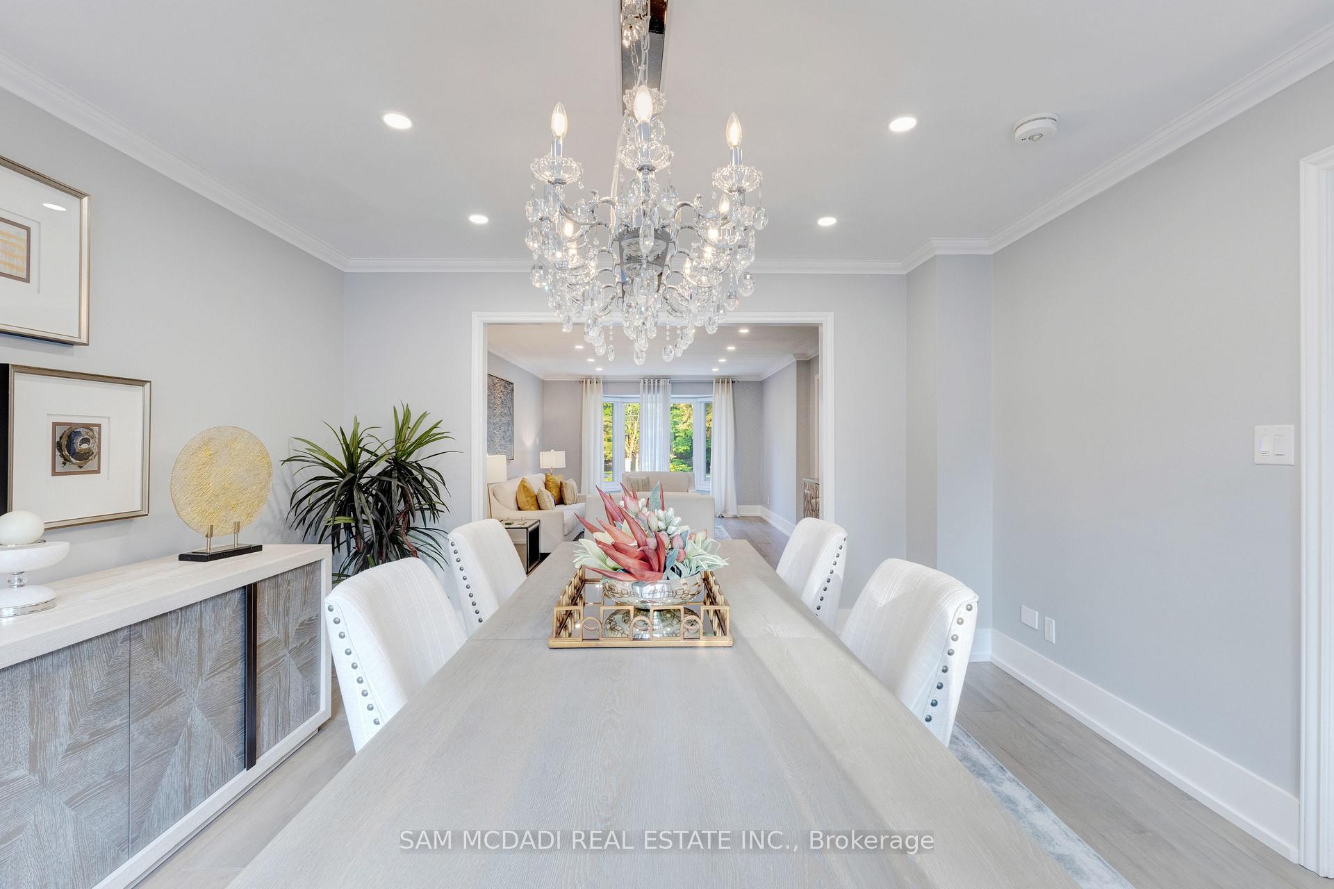 807 Indian Road
