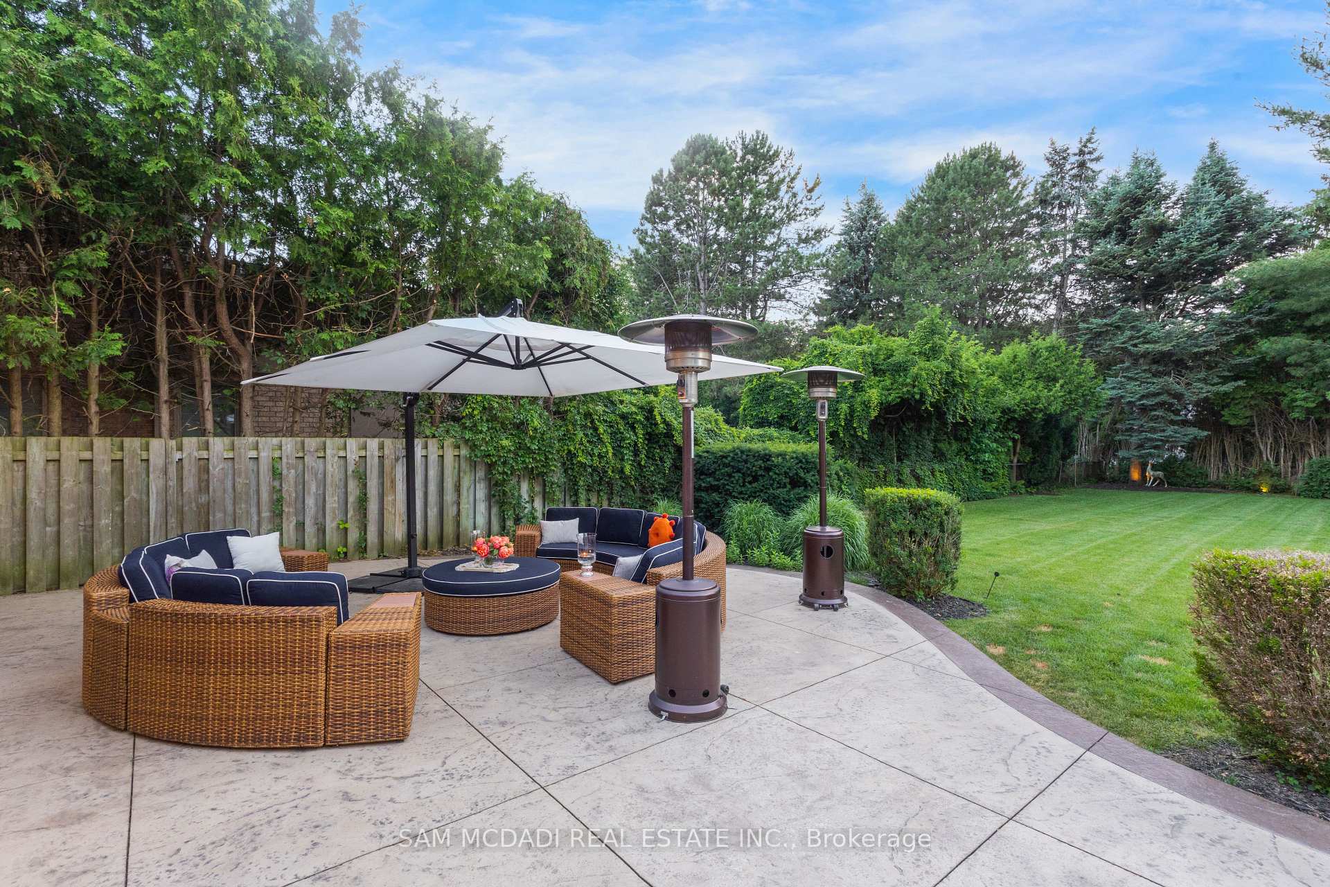 807 Indian Road