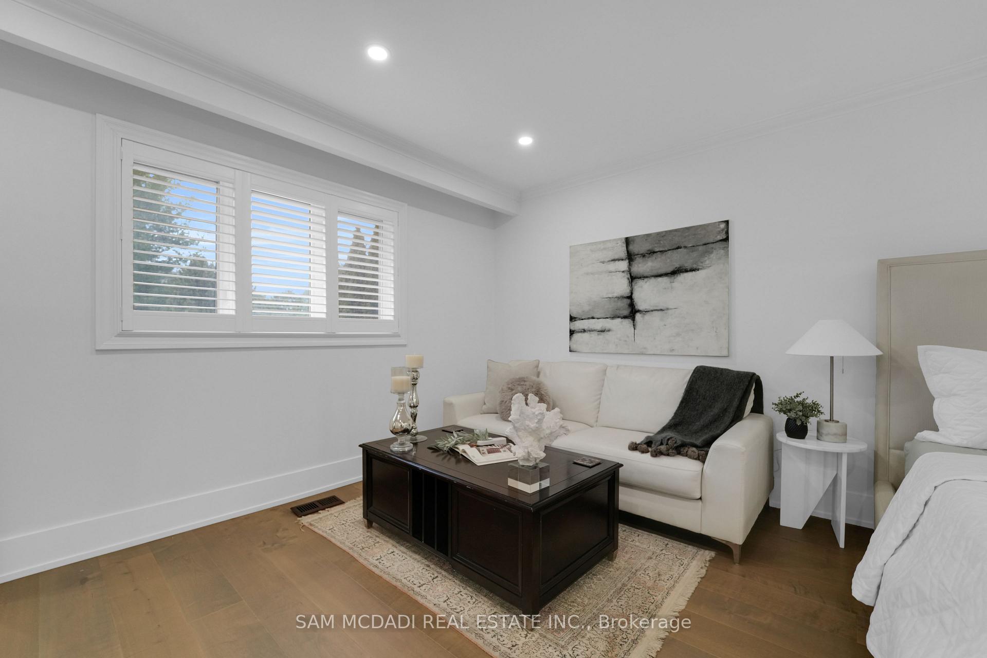 807 Indian Road