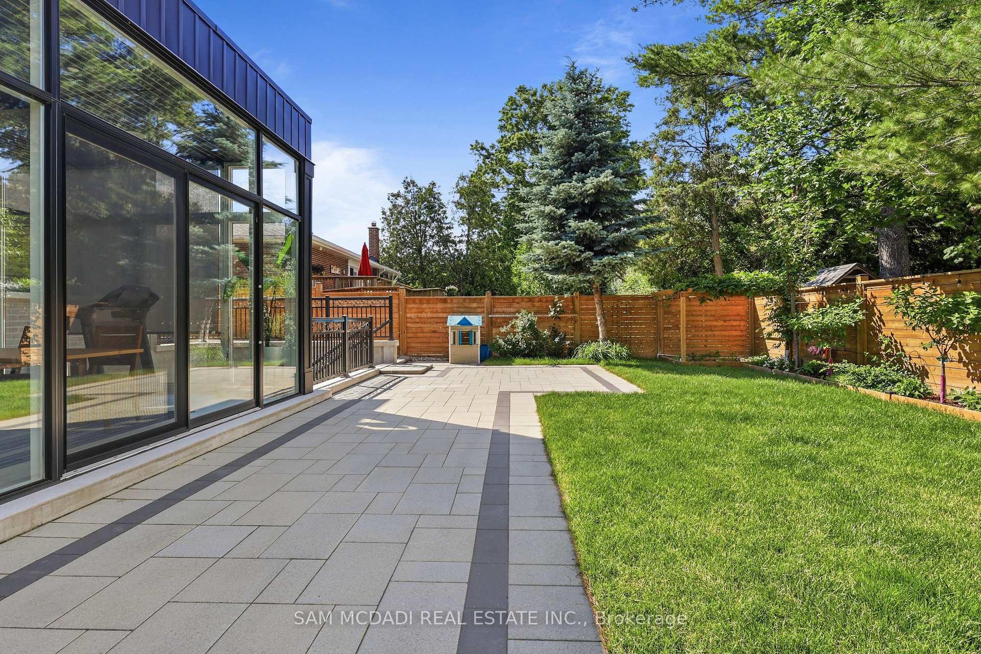 403 Willis Drive