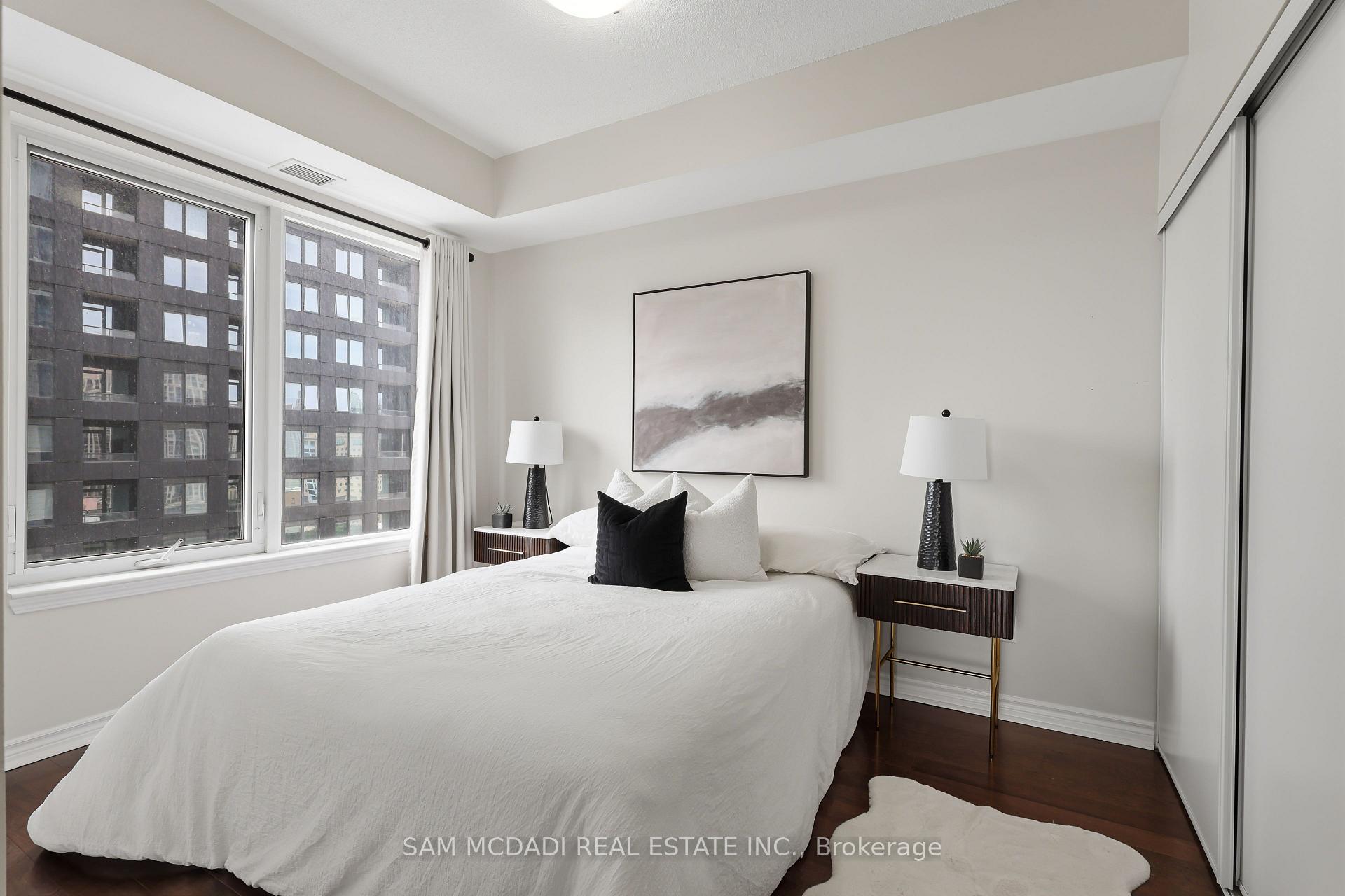 385 Prince Of Wales Drive 1611