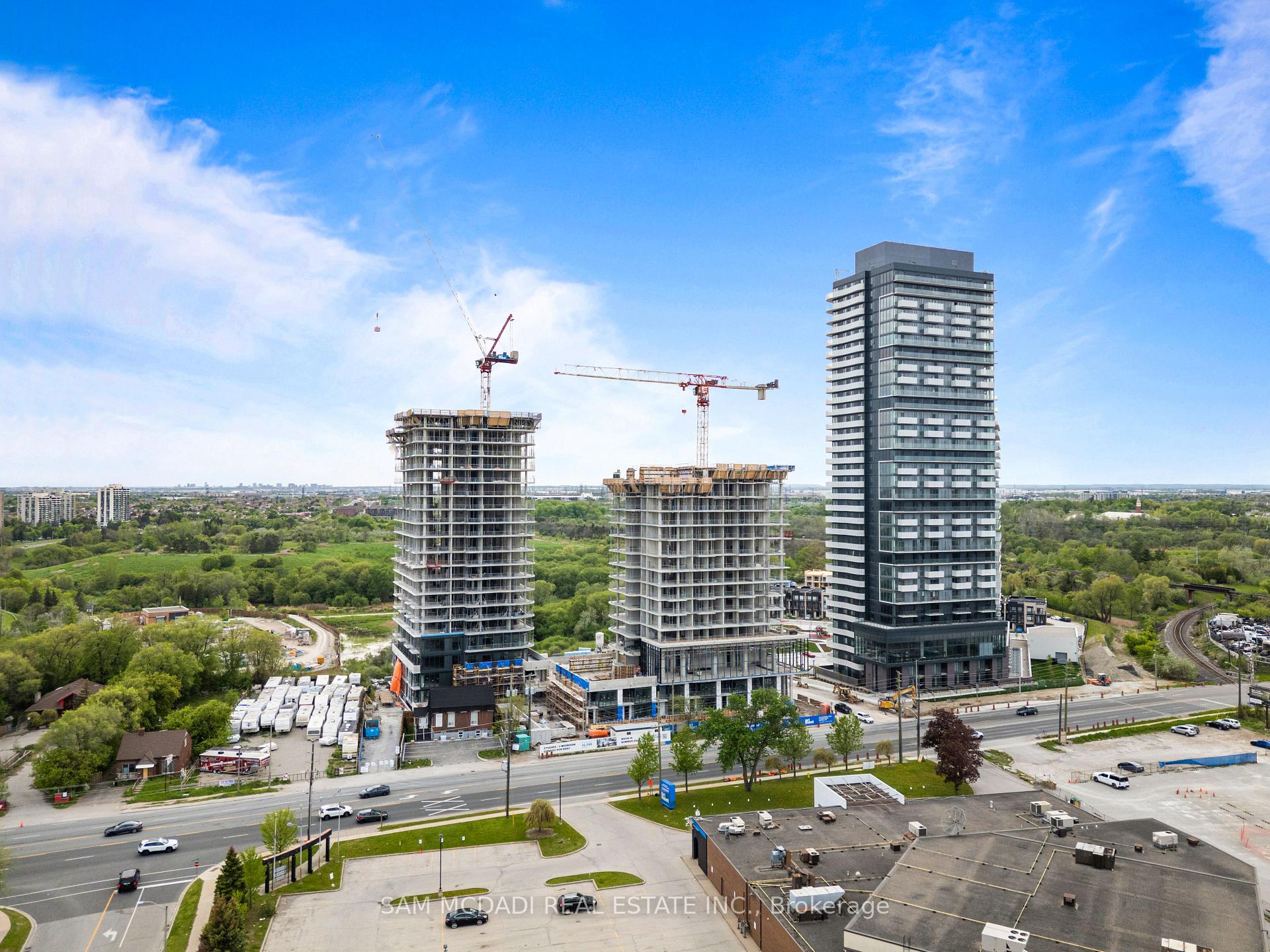 6199 Steeles Avenue W, Toronto