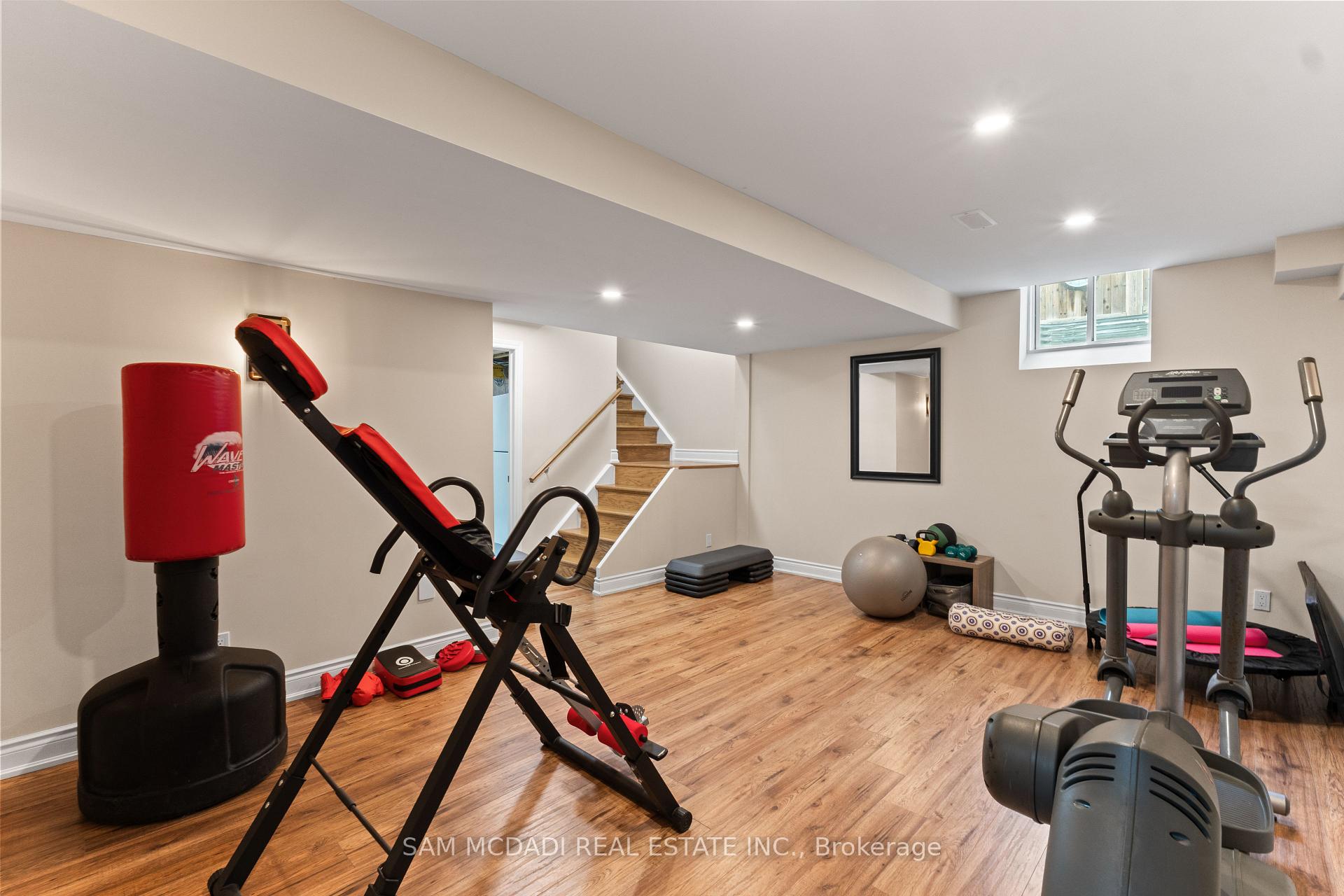 899 Pickersgill Crescent