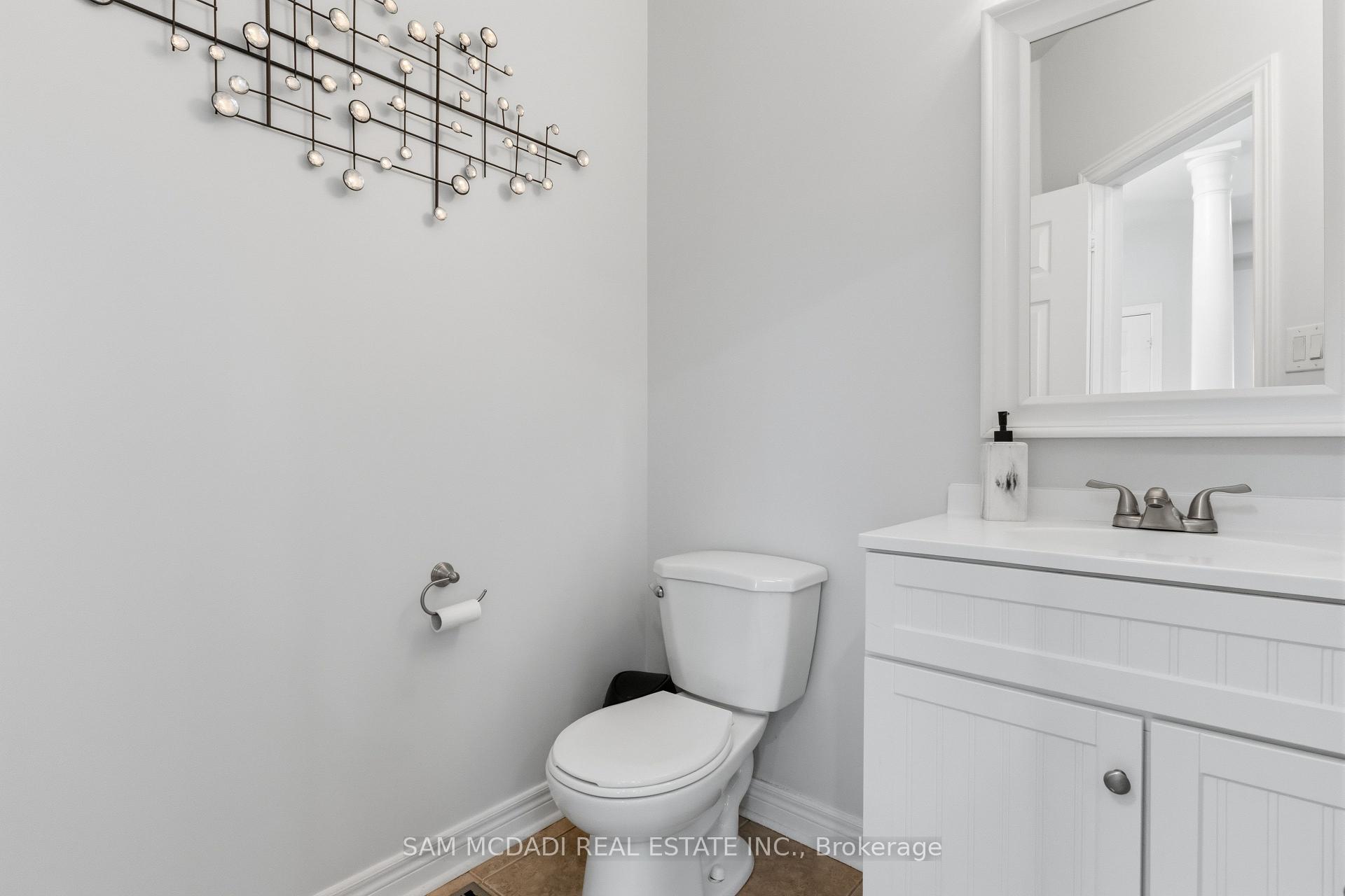 5604 Doctor Peddle Crescent