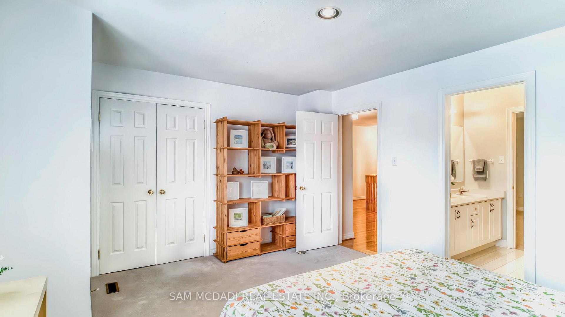 5396 Planter's Wood Court