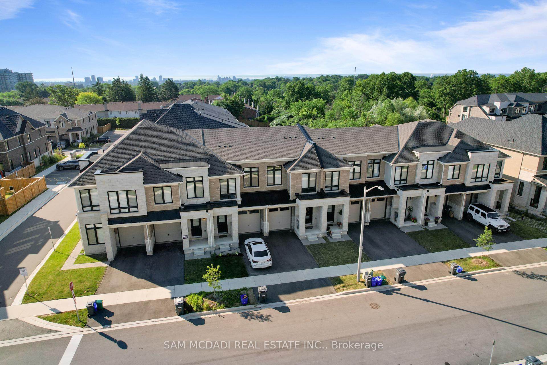 1402 Almonte Drive