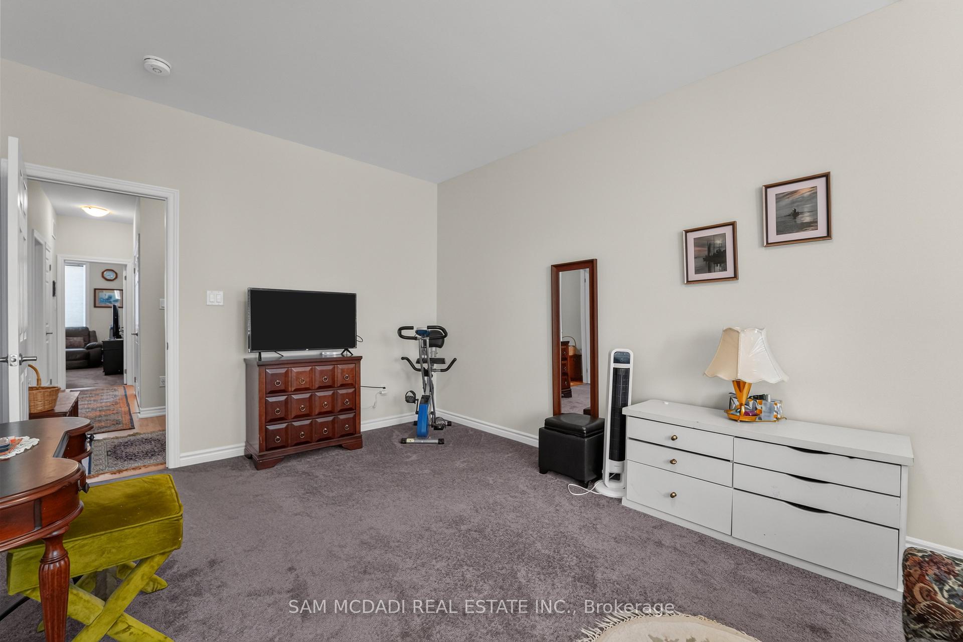 1402 Almonte Drive