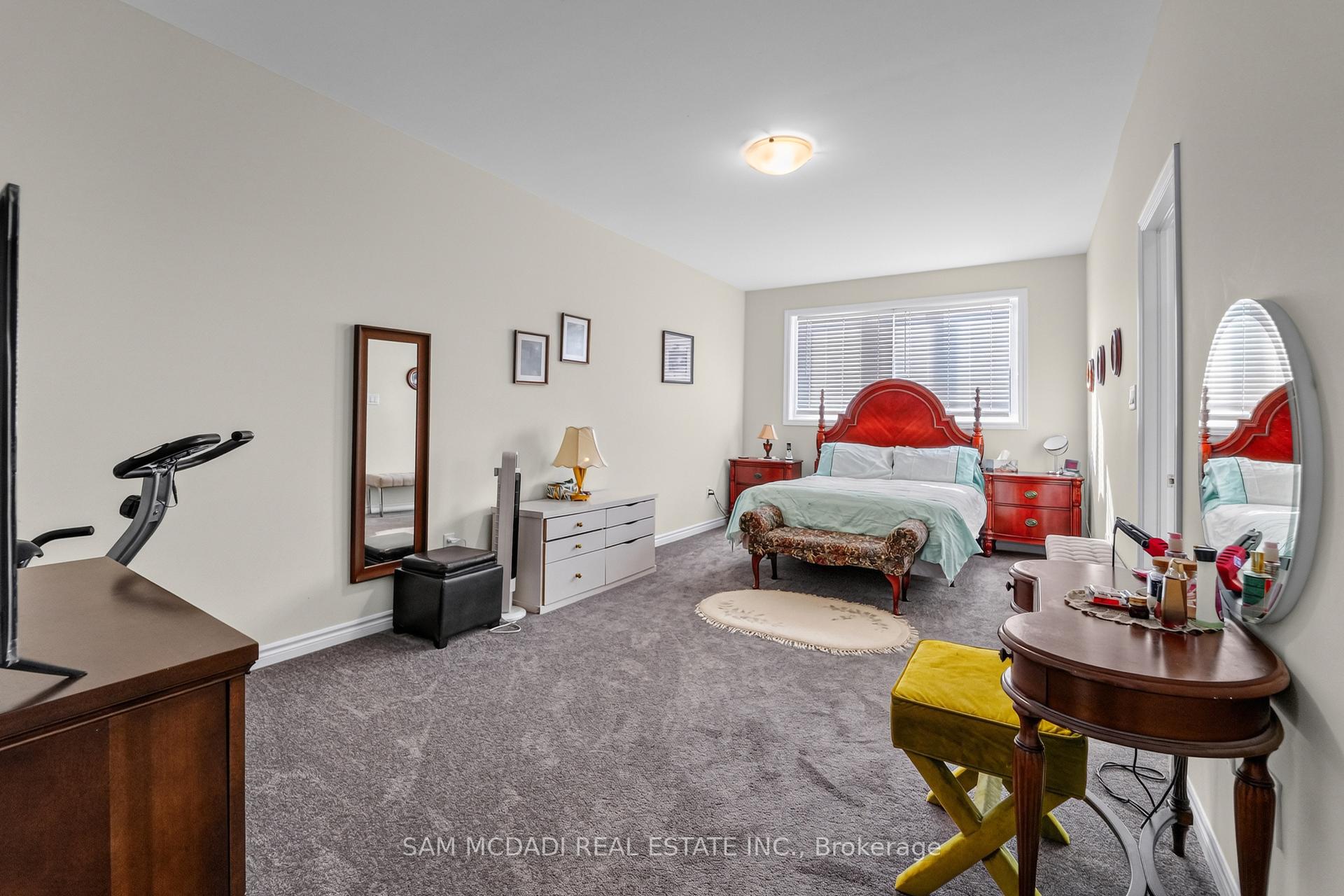 1402 Almonte Drive