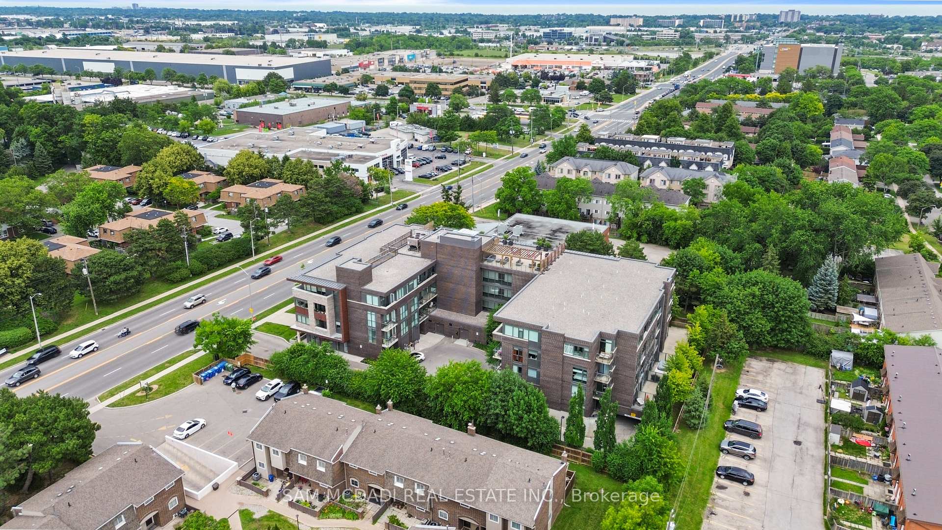 1284 Guelph Line #115