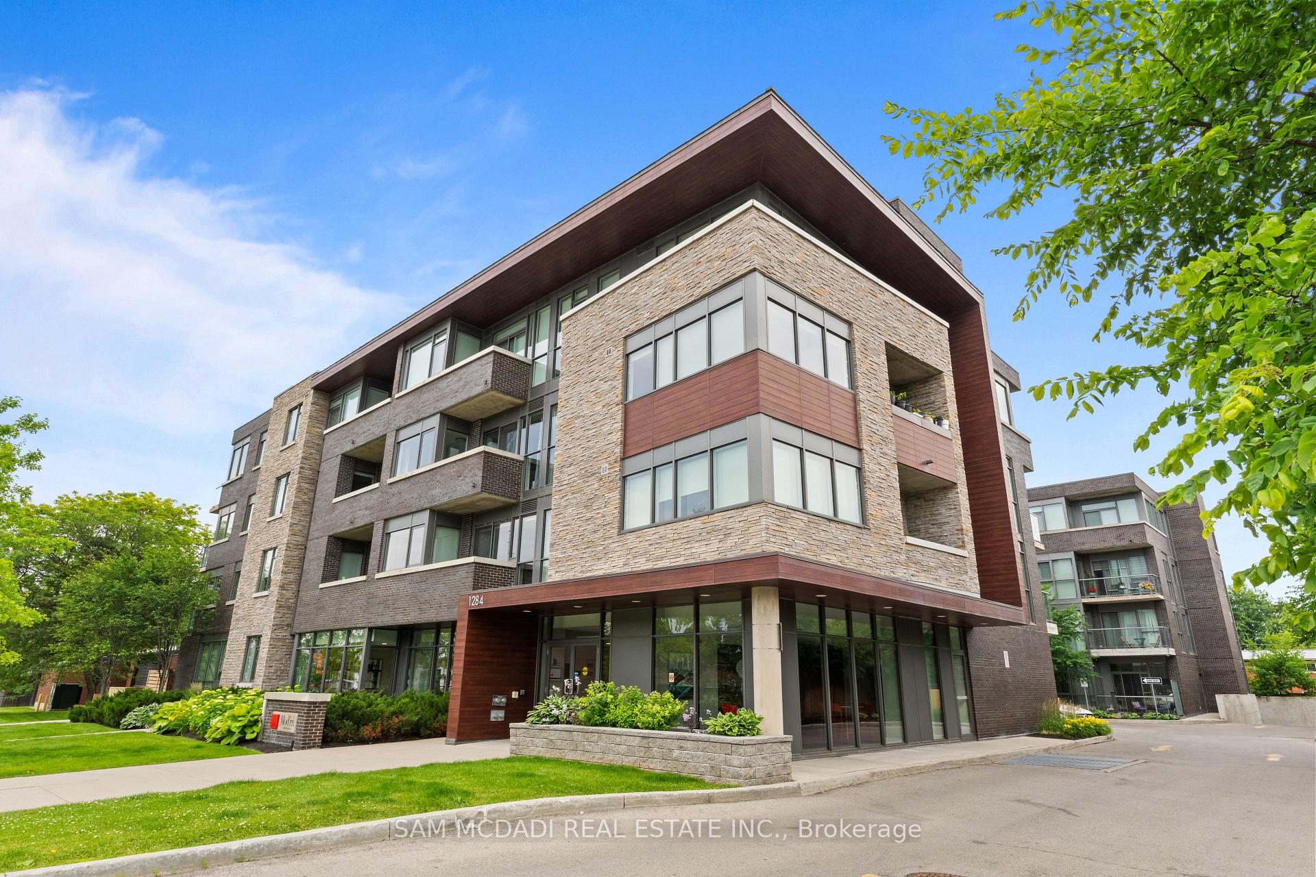 1284 Guelph Line #115