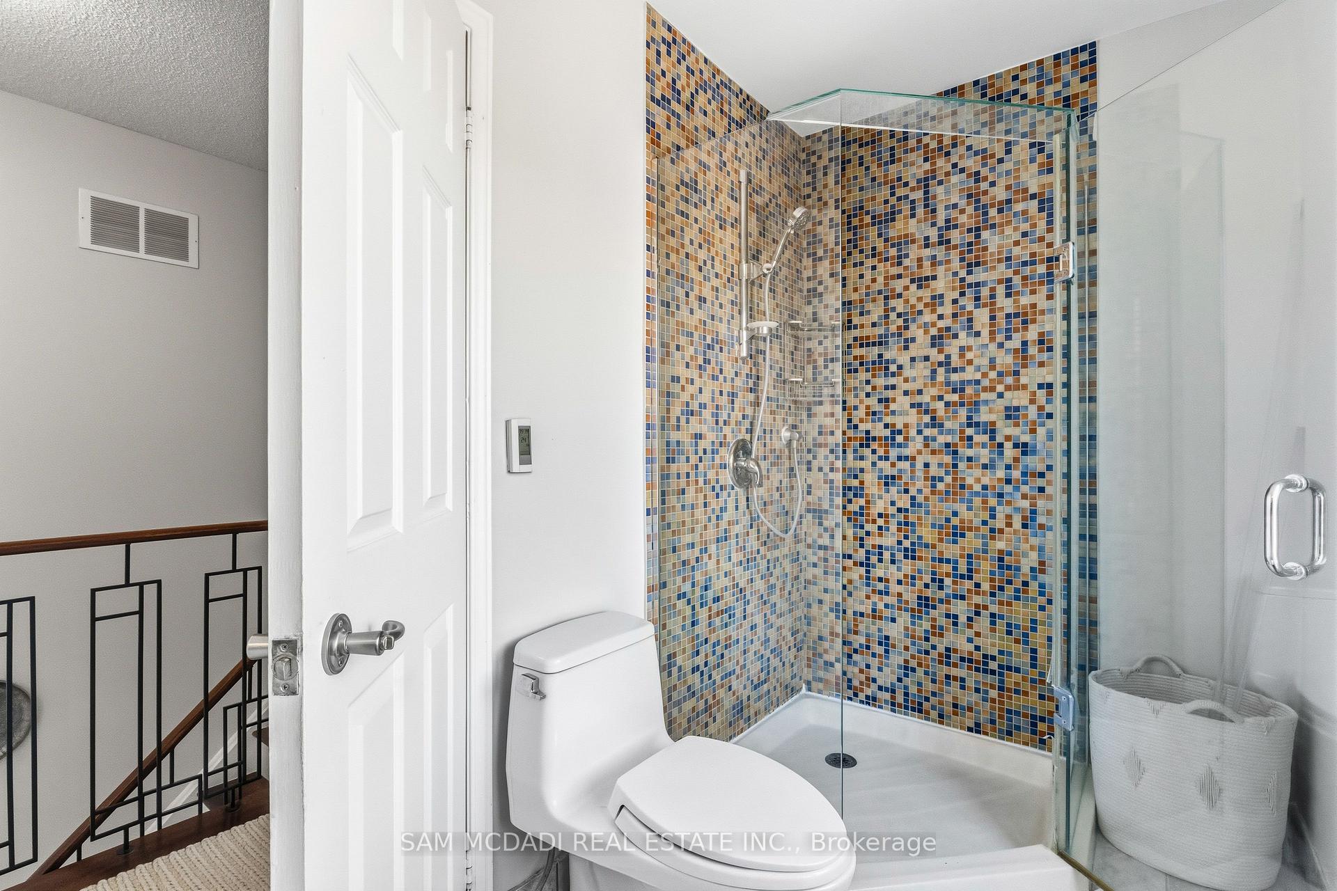 6643 Mockingbird Lane