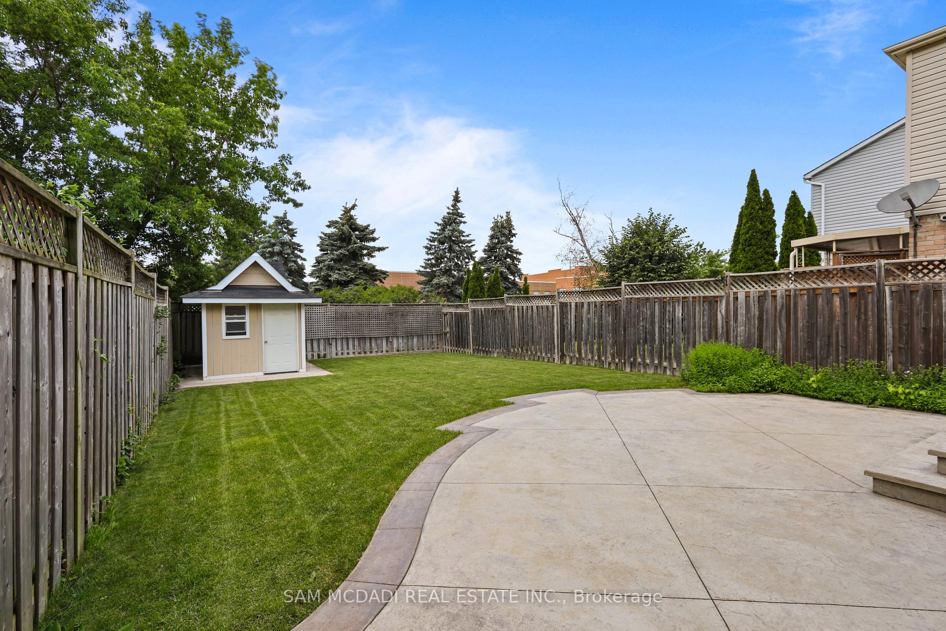 1541 Cuthbert Avenue