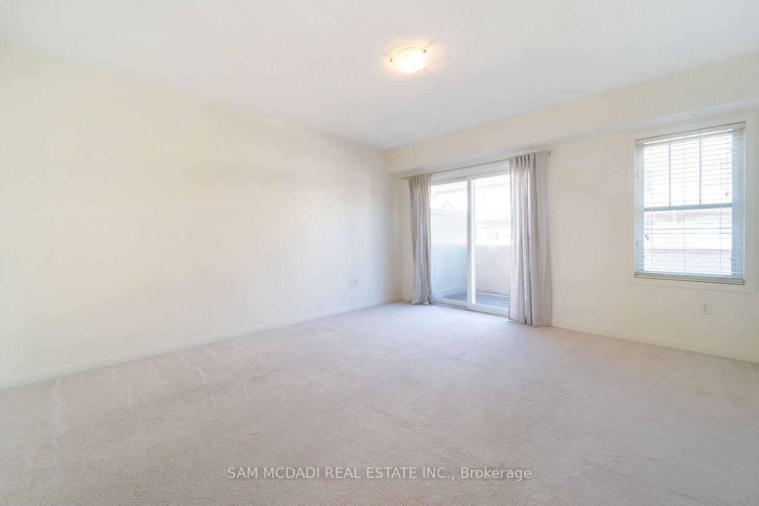 639 Dundas Street W 2