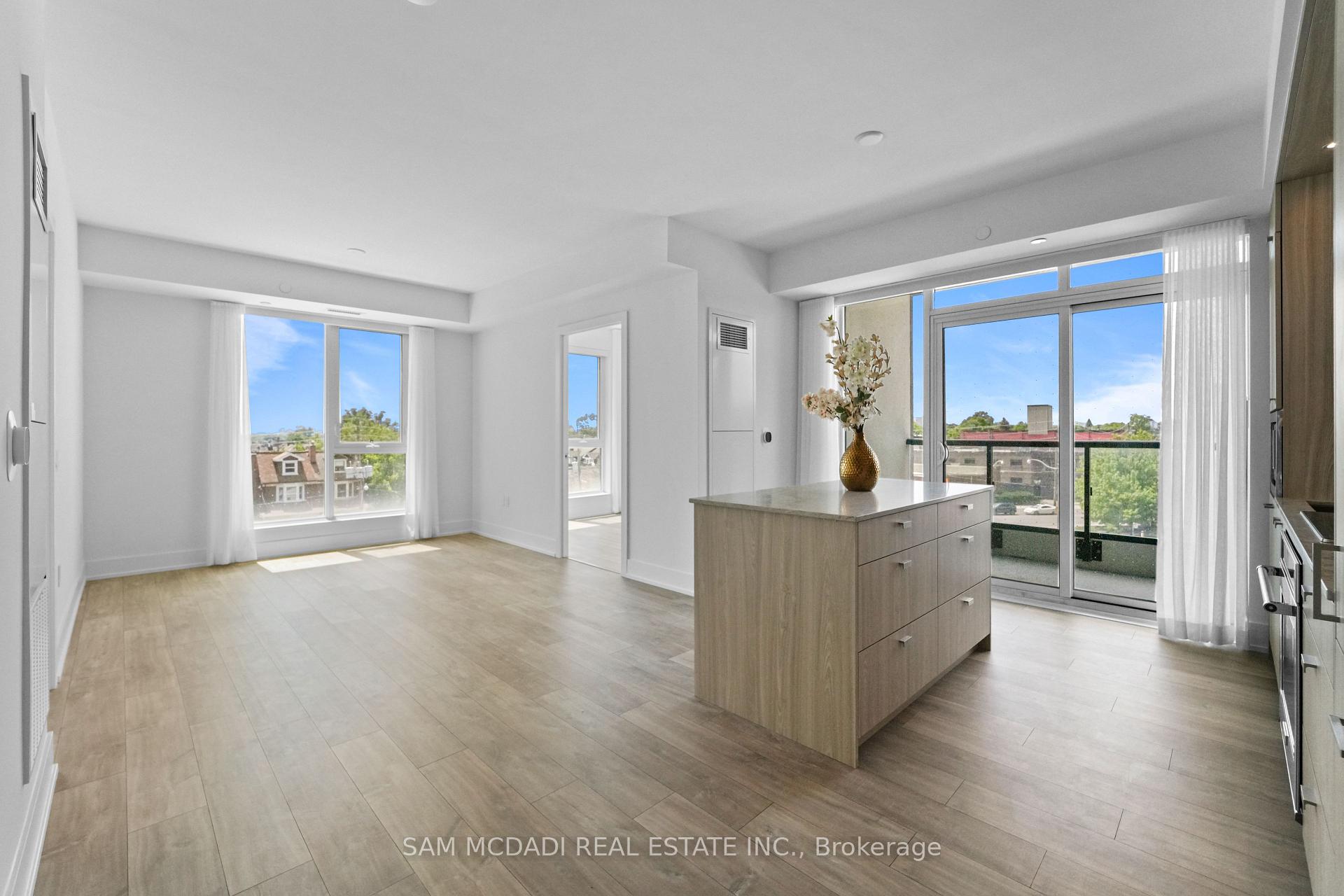 858 DUPONT Street 304, Toronto Unit: 304