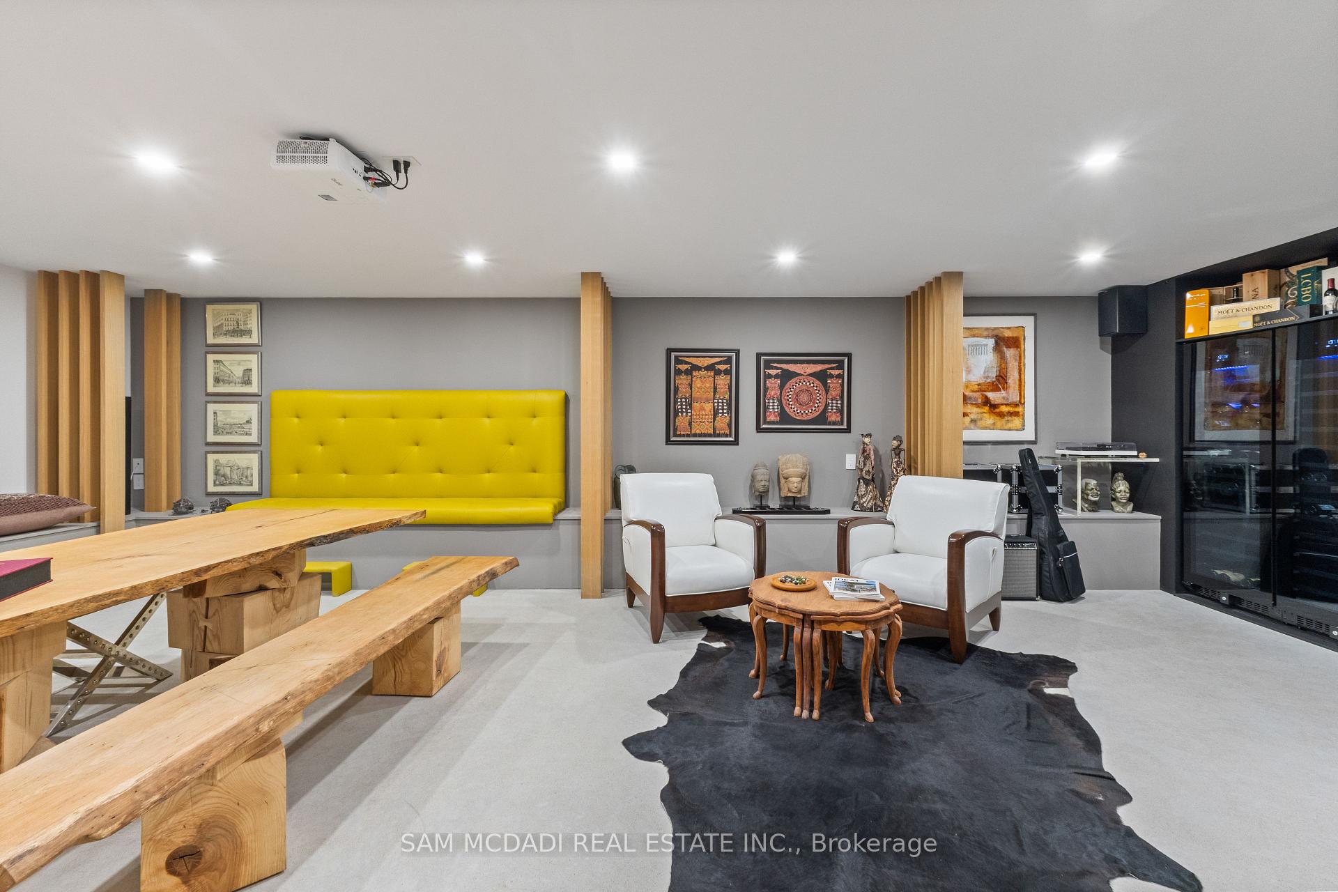 1516 Duncan Road