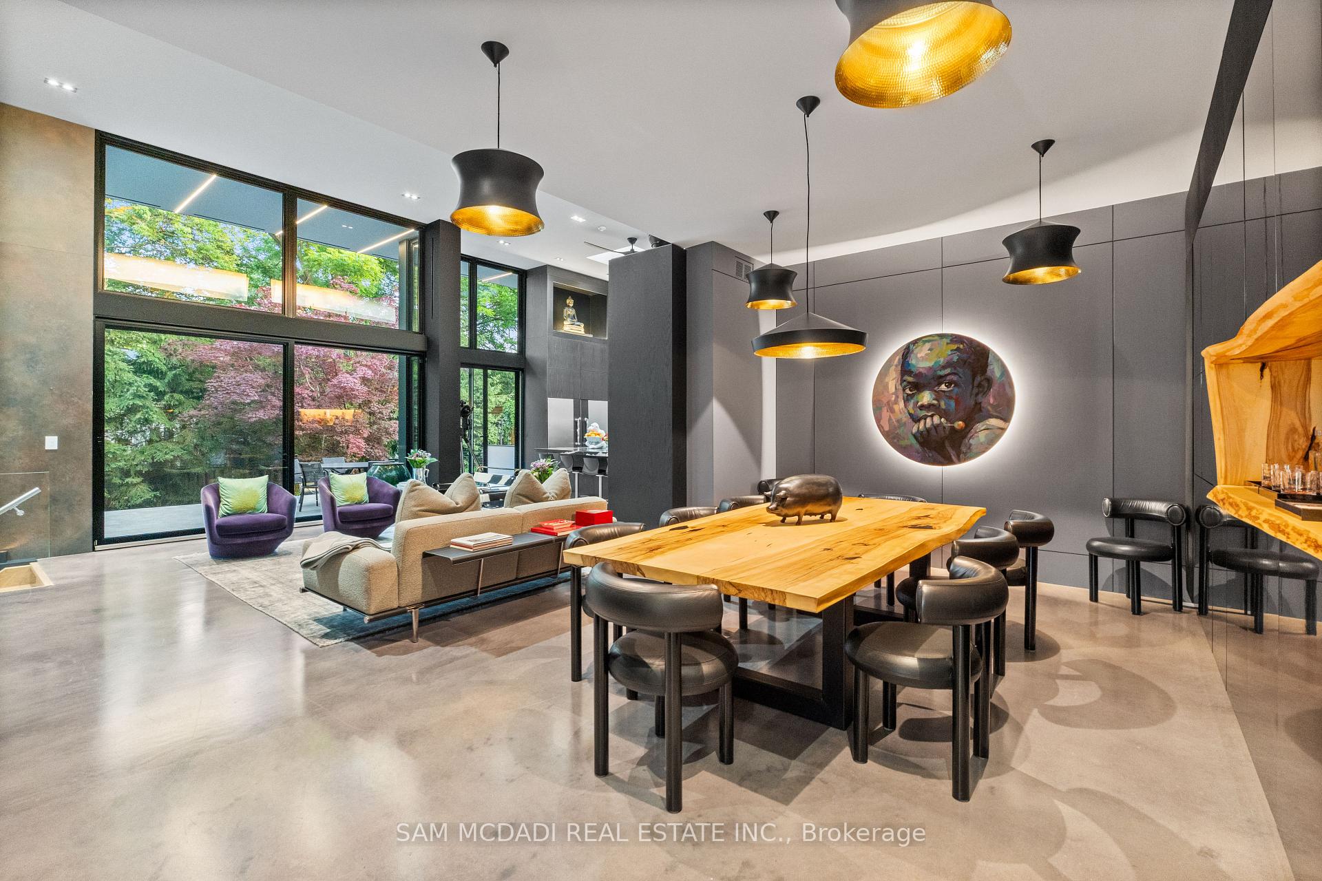 1516 Duncan Road