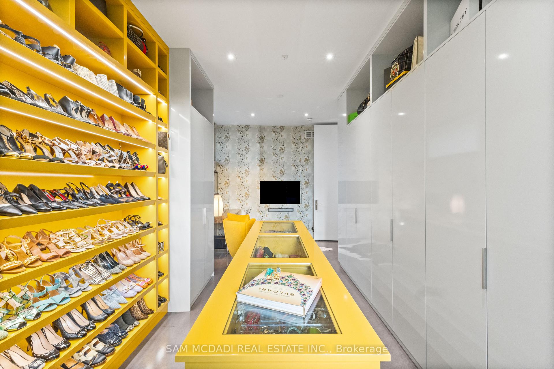 1516 Duncan Road