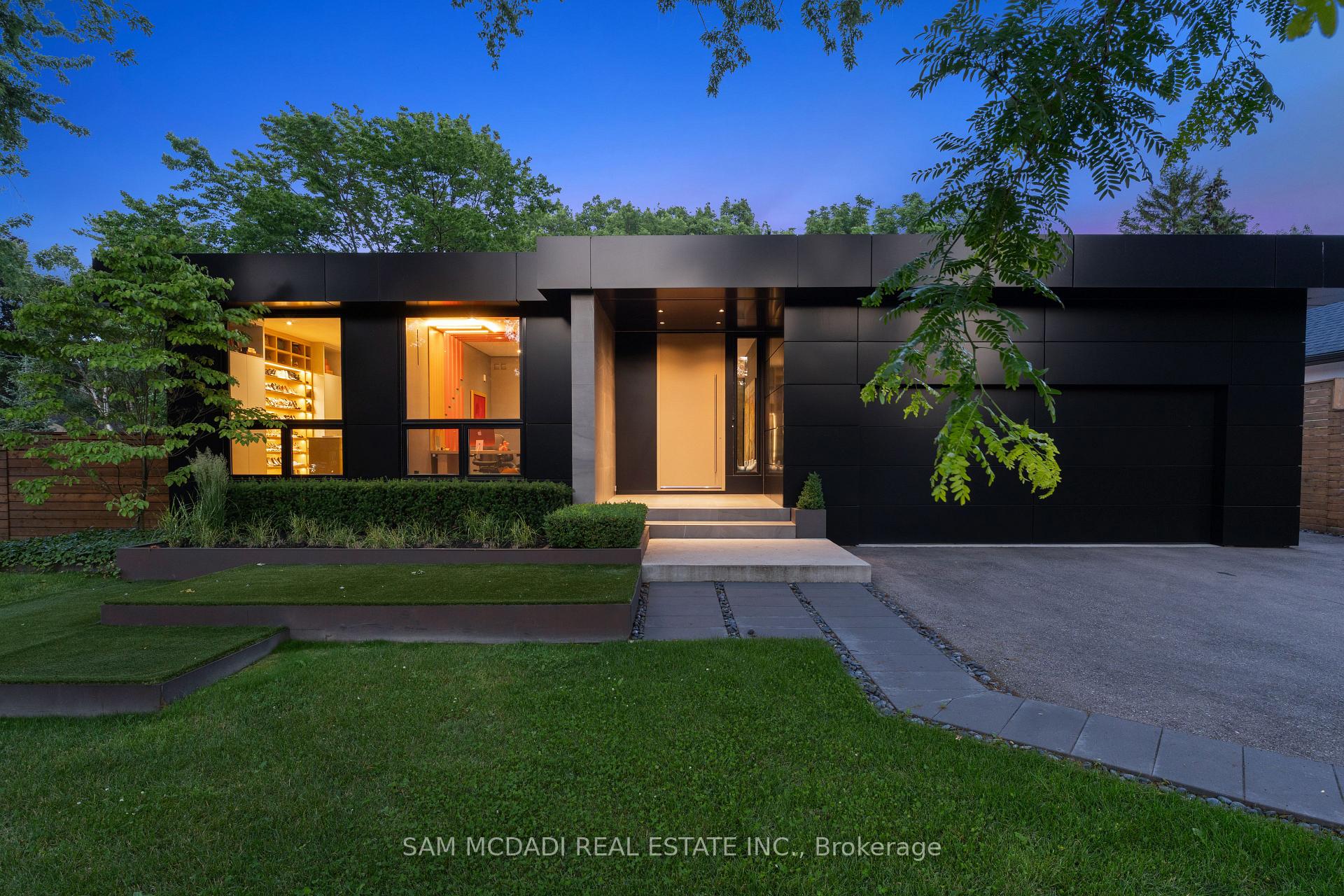 1516 Duncan Road