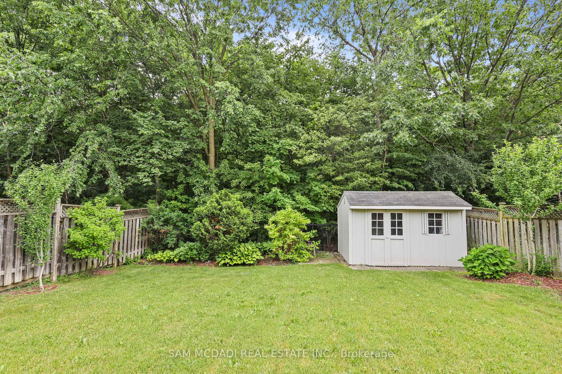 3352 Erin Centre Boulevard