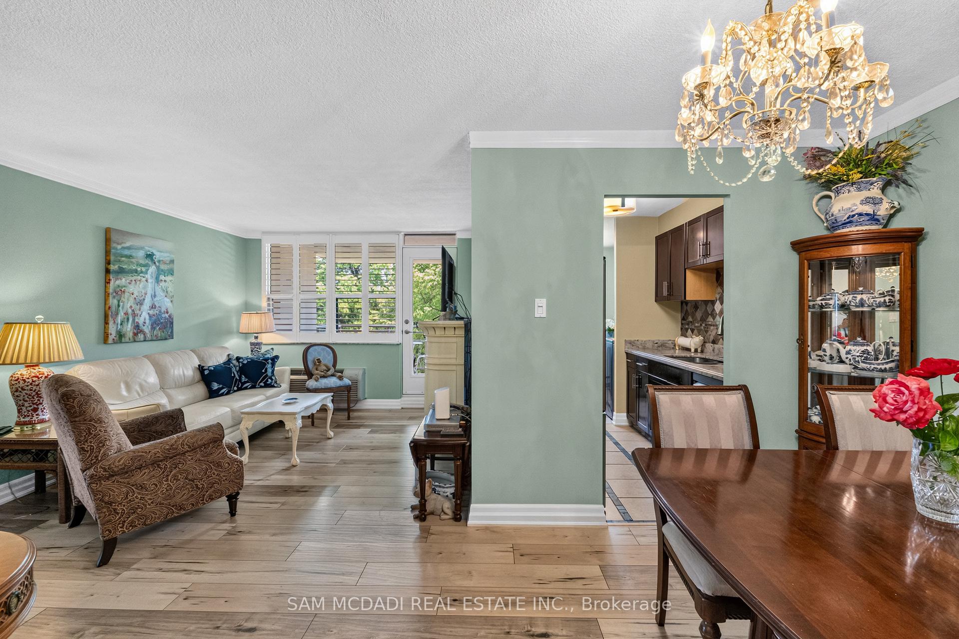 966 Inverhouse Drive 412