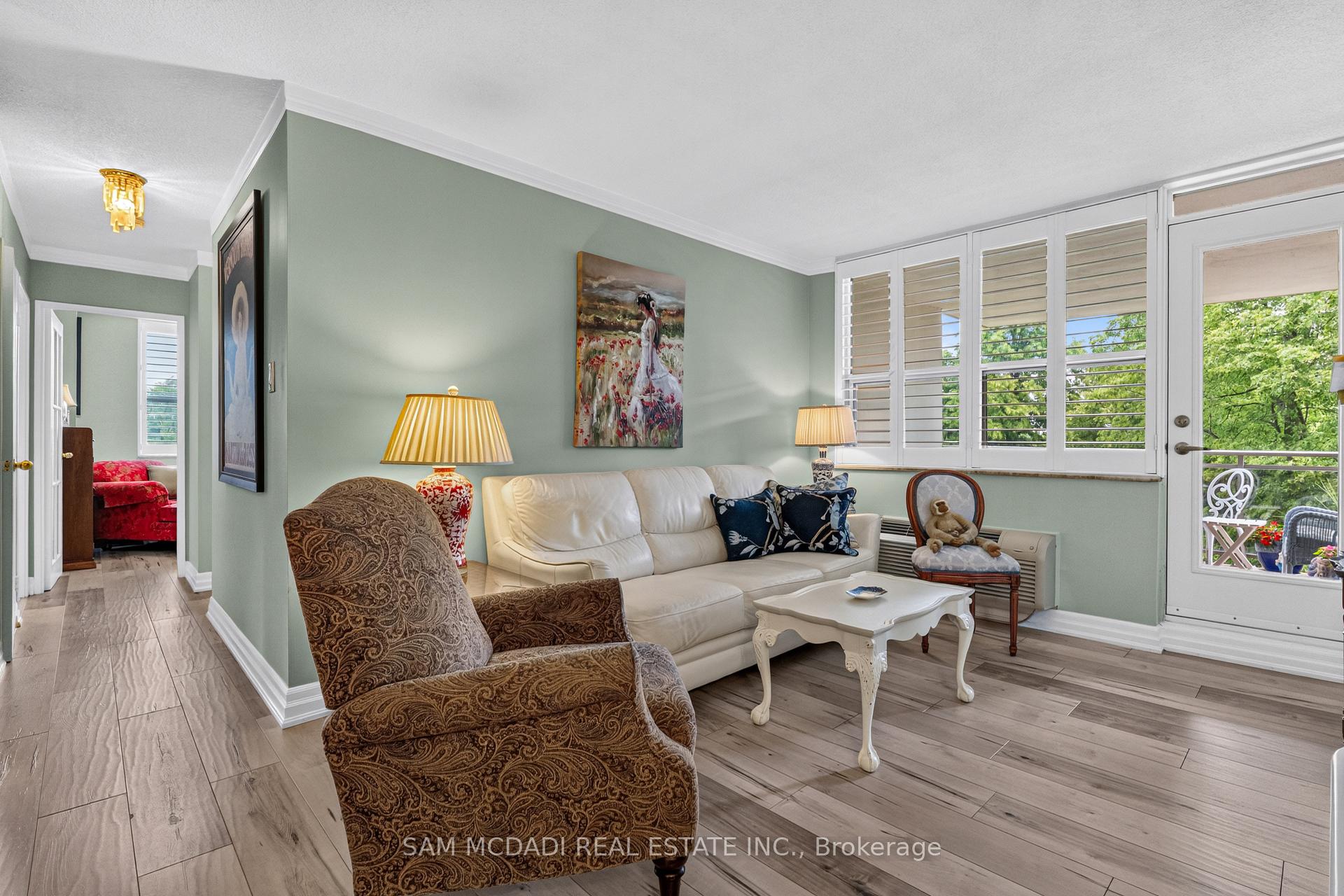 966 Inverhouse Drive 412