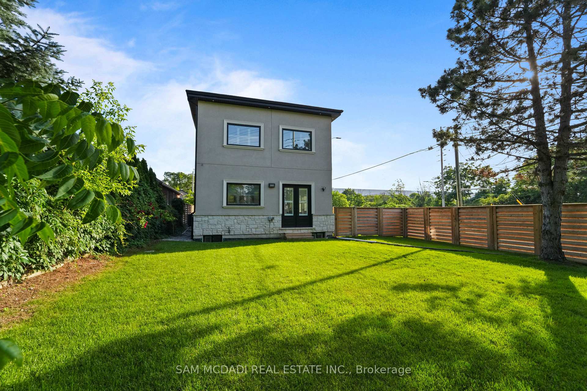 1 Brookside Drive