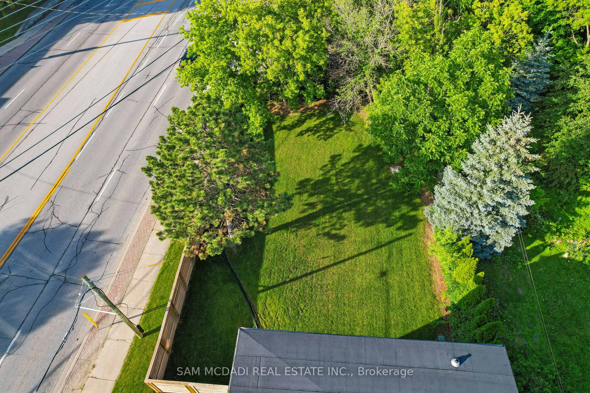 1 Brookside Drive